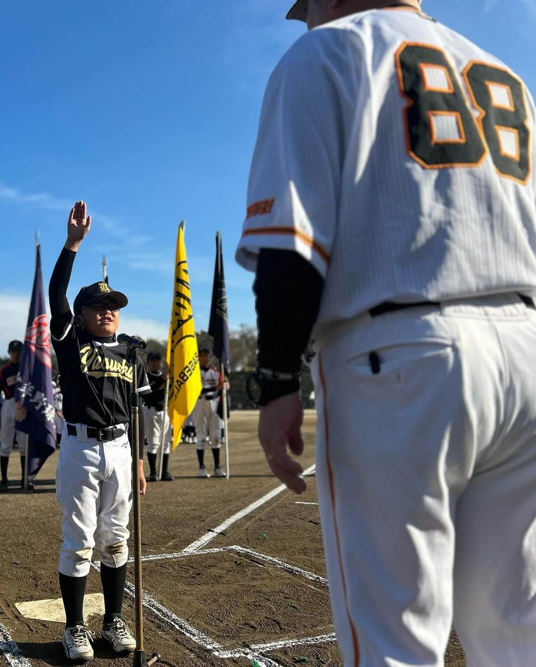 デーブ大久保さんのインスタグラム写真 - (デーブ大久保Instagram)「11月3日〜5日 長野県泰阜村の野球教室へ💨  #２７年連続 #いつもありがとうございます  #デーブ大久保 #宮下昌己 #笘篠賢治 #泰阜村」11月13日 7時11分 - davecompany22