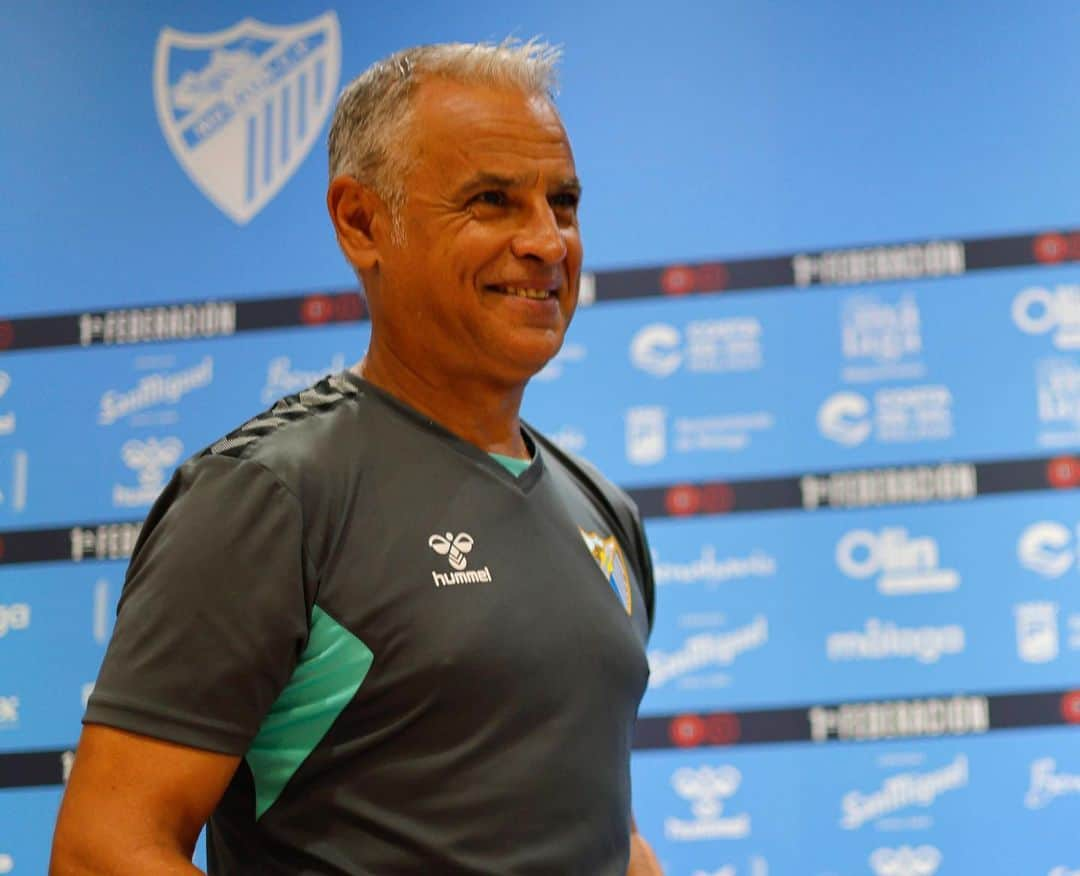 マラガCFのインスタグラム：「🎙️ Pellicer: “Me voy contento con el trabajo, podemos competir contra cualquiera”  🗣️ “Hemos hecho un buen partido ante un gran rival, pero tenemos que mejorar para ganar en casa”  #IbizaMálaga」