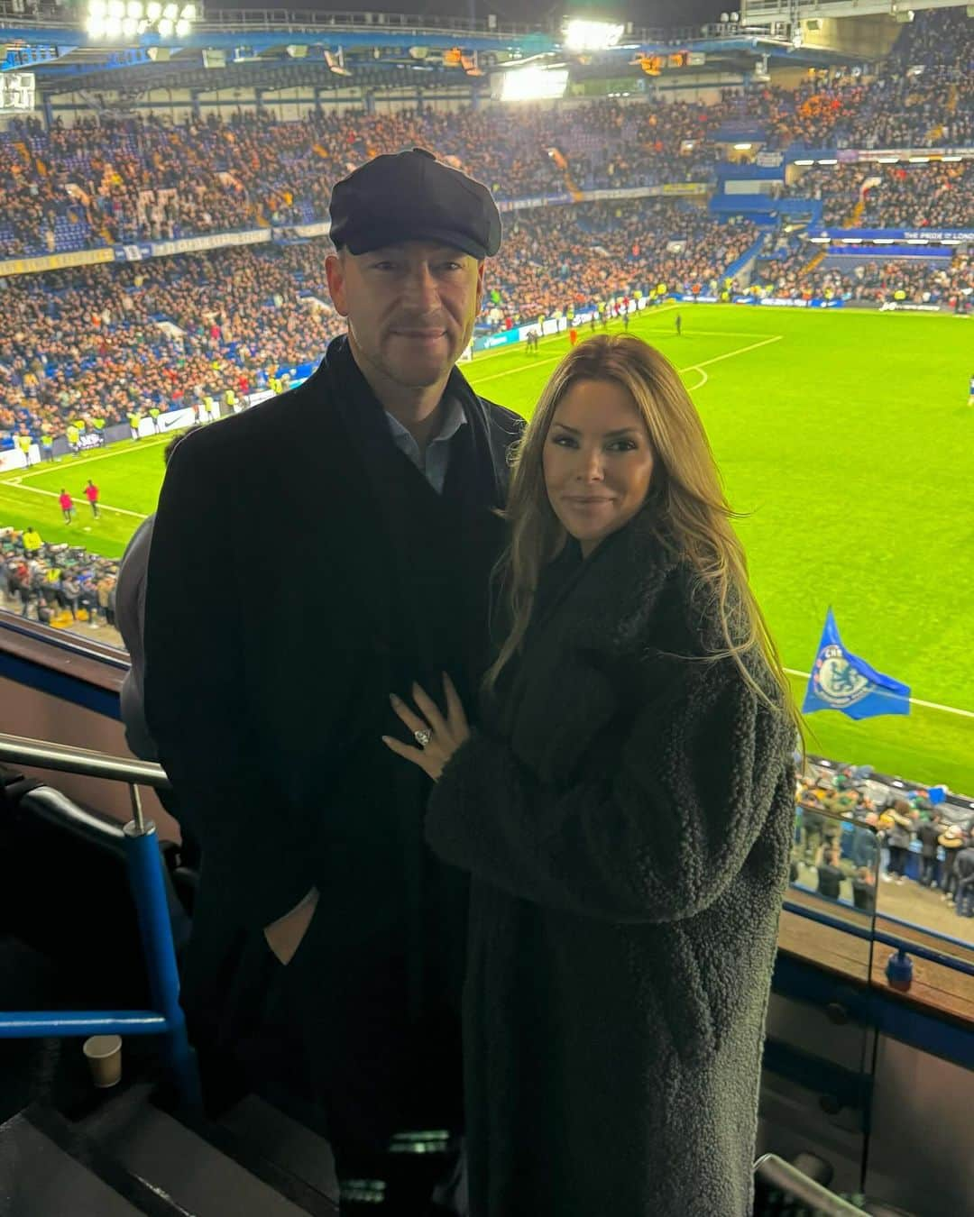 ジョン・テリーのインスタグラム：「What a game and what a performance that was! @chelseafc 💙 Stamford Bridge was absolutely rocking, the atmosphere was excellent. Get the Tequila out…💙⚽️🤣🥃 @toniterry26」