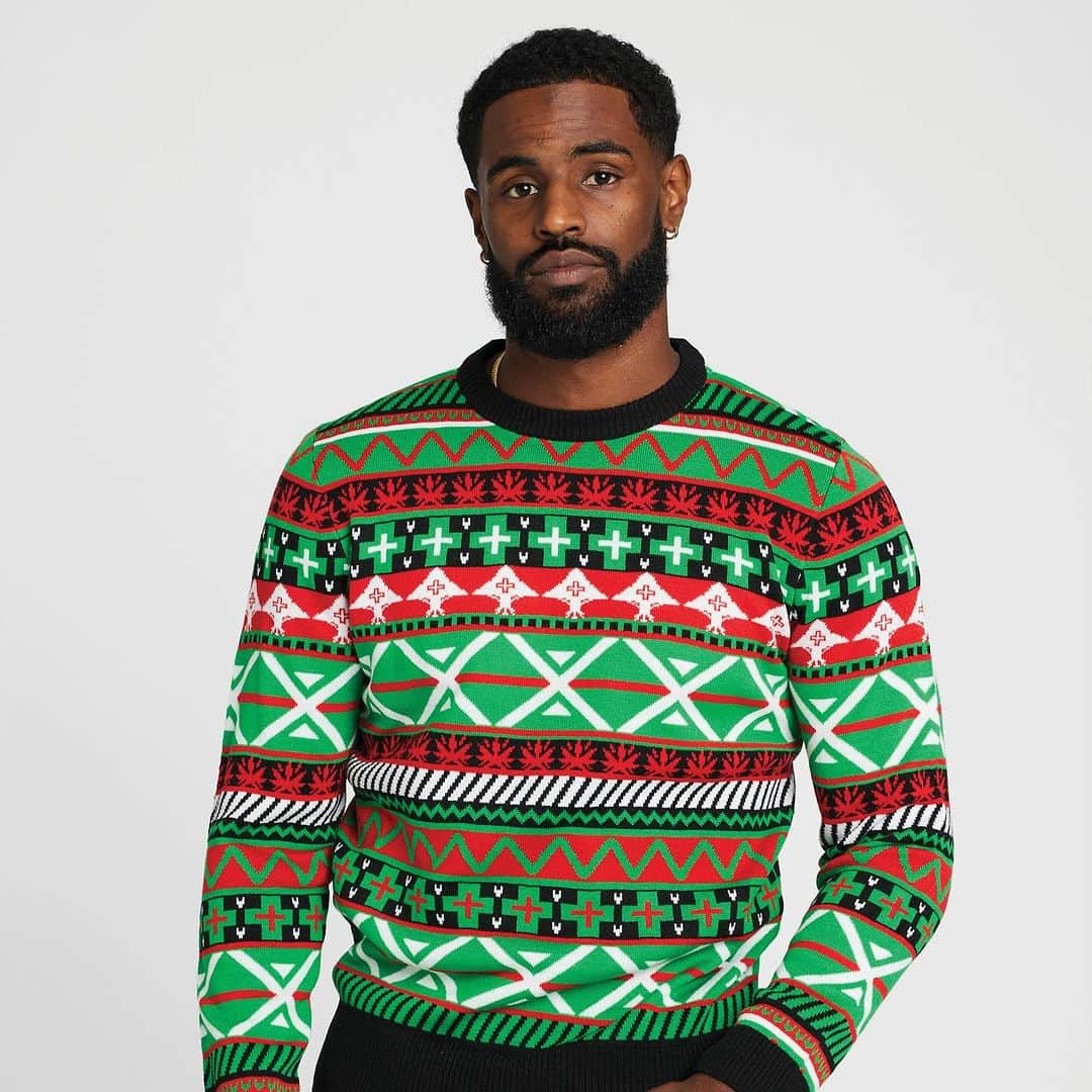 エルアールジーのインスタグラム：「Holiday 23 | Xmas Sweaters Available Now #lrgclothing #fairisle #xmas 🎄🦒」
