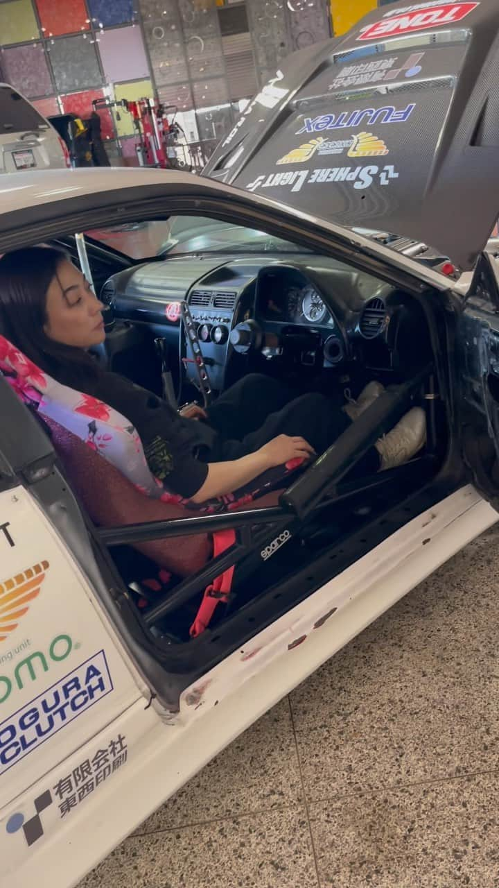 塚本奈々美のインスタグラム：「“Get ready to be exited, Nanami’s 180sx is all set to spin and showcase her drifting skills at the Hoonigan event in Las Vegas this week! 🏎️💨 @tsukamotonanami @tone_japan @apexiusa @jaracingoil @sphere_light @cuscousa @rayswheels_official @goldgymfitnes @at230_carsandcoffee #Hoonigan #DriftLife #180sx #773 #nanami #nanamidrift #initiald」