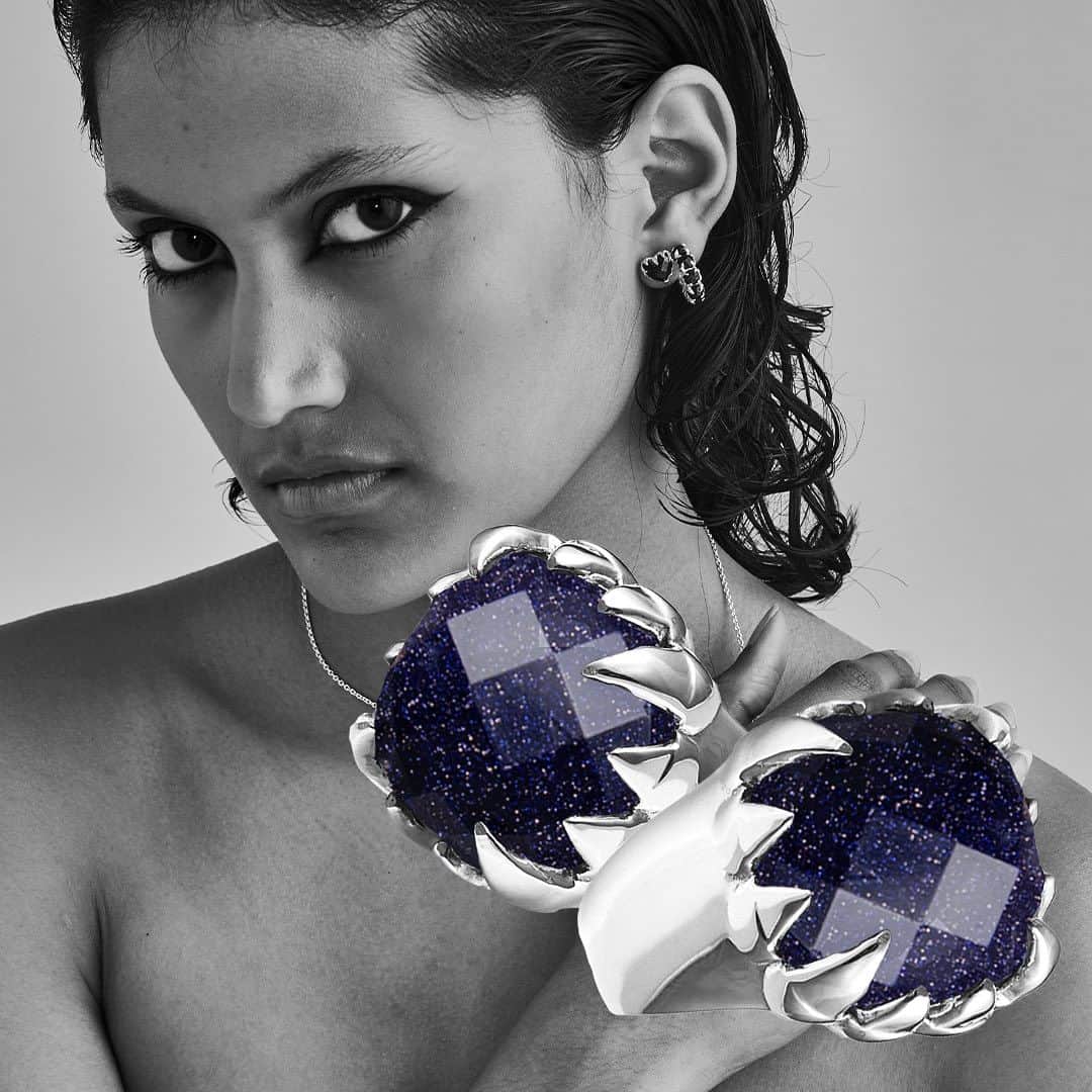 ストーレンガールフレンズクラブのインスタグラム：「You are the Galaxy. Our diamond cut claw ring, now in precious ‘Galaxy Stone’.」