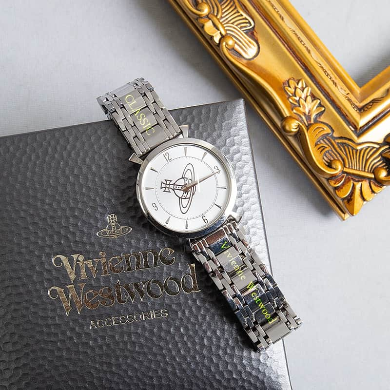 playfulさんのインスタグラム写真 - (playfulInstagram)「Vivienne Westwood CLASSIC オーブ文字盤腕時計 ¥20,790 (k-111926) https://www.playful-dc.com/products/details116087.html  #古着  #プレイフル  #ヴィヴィアンウエストウッド  #ヴィヴィアン  #ヴィヴィアンウエストウッドレッドレーベル #ヴィヴィアンウエストウッド財布 #ヴィヴィアンウエストウッドアングロマニア #viennewestwoodanglomania #melissa #メリッサ  #ヴィヴィアンウエストウッドlove  #ヴィヴィアンパンプス  #playful #viviennewestwood  #viviennewestwoodman  #viviennewestwoodredlabel  #viviennewestwoodjapan  #viviennewestwoodvintage  #viviennewestwoodbag  #viviennewestwoodwallet」11月13日 15時43分 - playful_dc