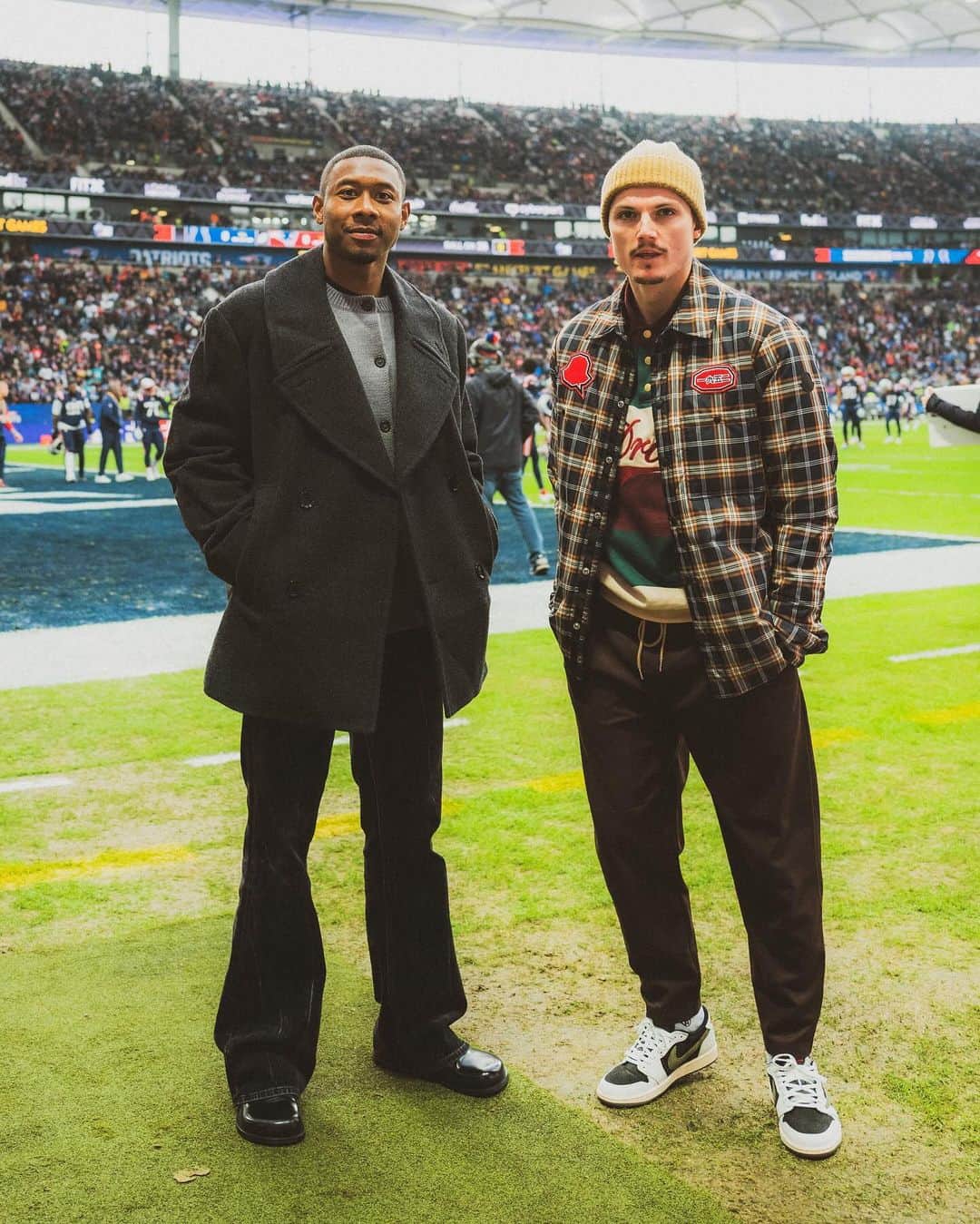ダヴィド・アラバのインスタグラム：「@nfl - thanks for having us 🙏🏾」