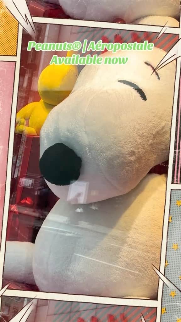 エアロポステールのインスタグラム：「Now in stores... and already almost gone 🤯. Get your limited-edition Peanuts® | Aéropostale merch while you still can! #WearAero #AeroxPeanuts」