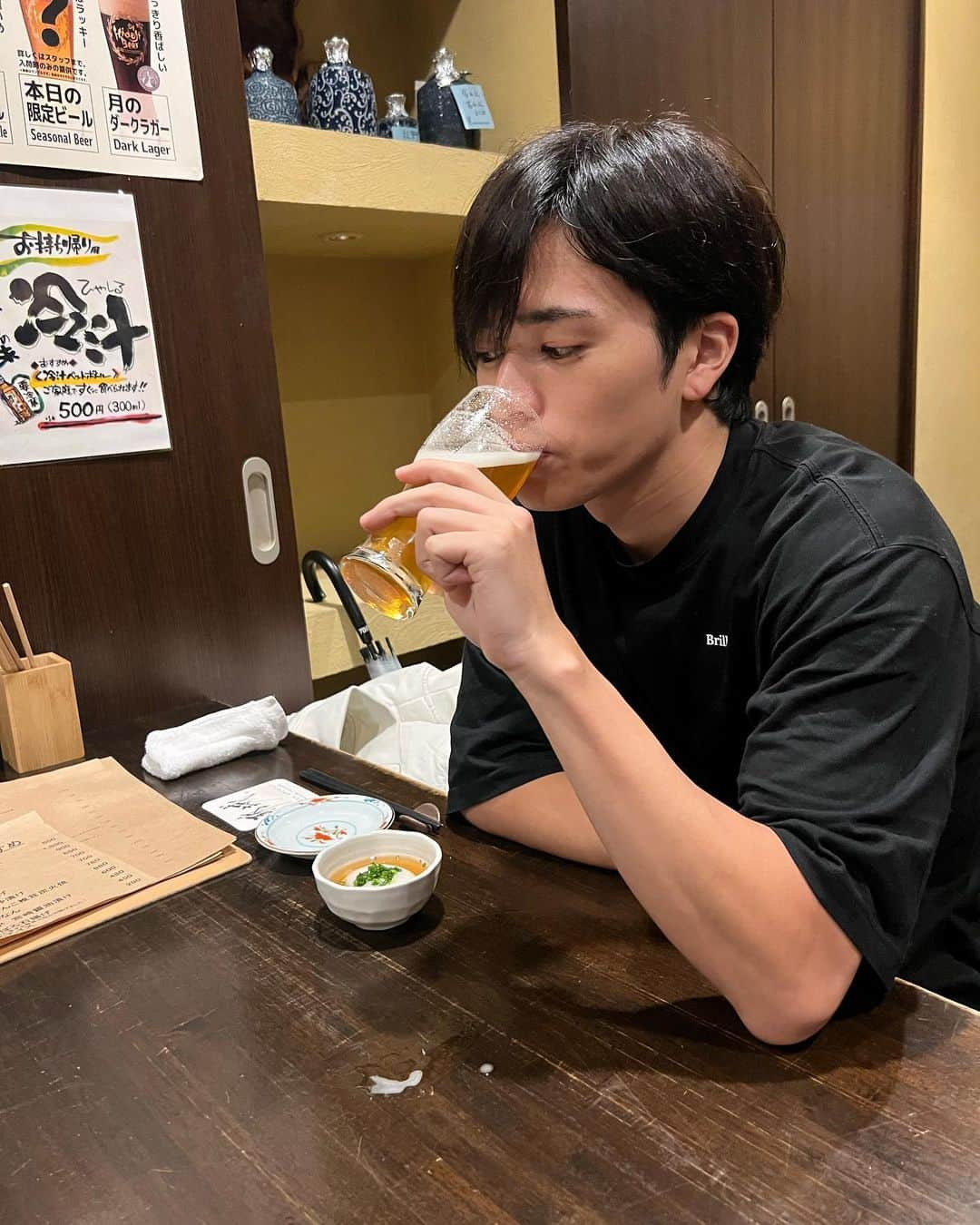 脇山礼のインスタグラム：「🍻」