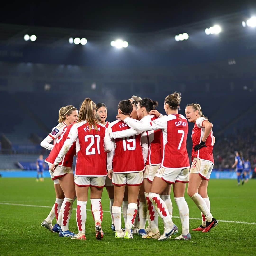 Arsenal Ladiesのインスタグラム：「From 2-0 down at half-time...  🙏 49' Cloe Lacasse 👀 52' Alessia Russo 😍 58' Caitlin Foord 🤯 61' Victoria Pelova ✋ 75' Stina Blackstenius ✅ 90' Lina Hurtig」
