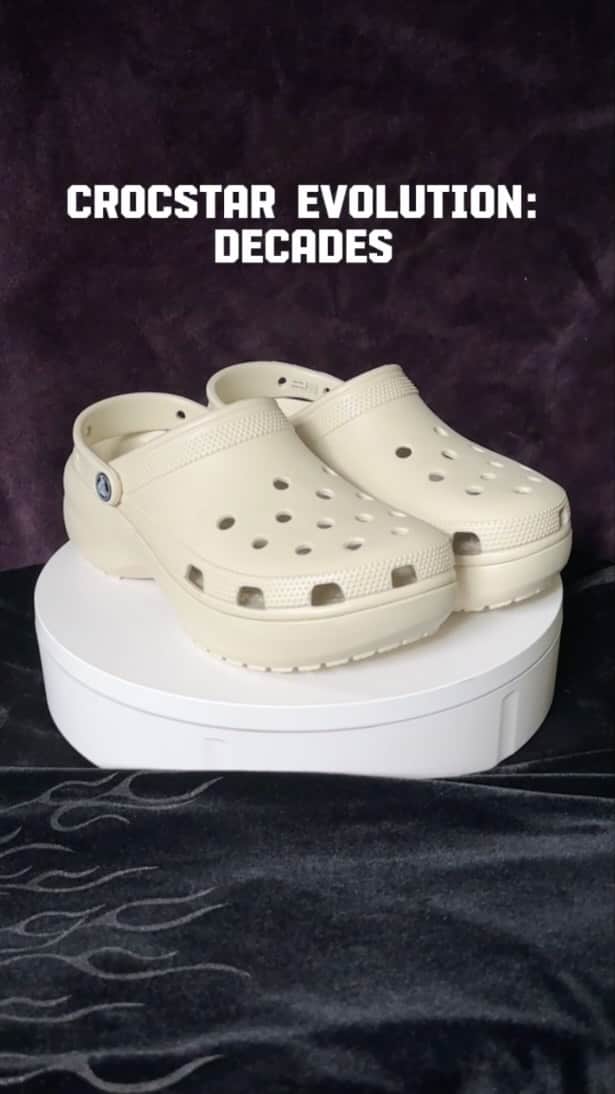 クロックス（crocs）のインスタグラム：「気になる年代スタイルは？？  Video @sativadiva1997」