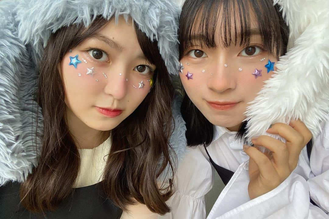 野崎奈菜さんのインスタグラム写真 - (野崎奈菜Instagram)「最近の写真 2人とも学校の友達です🫶🏻🫶🏻」11月13日 10時12分 - lunelapin_na7