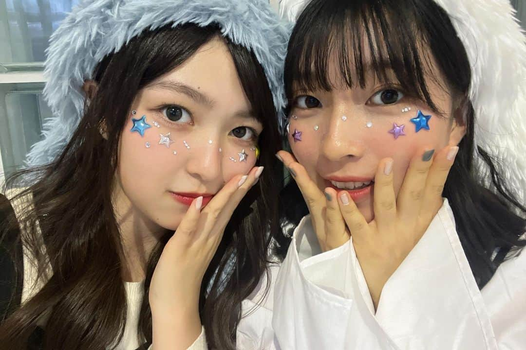 野崎奈菜さんのインスタグラム写真 - (野崎奈菜Instagram)「最近の写真 2人とも学校の友達です🫶🏻🫶🏻」11月13日 10時12分 - lunelapin_na7