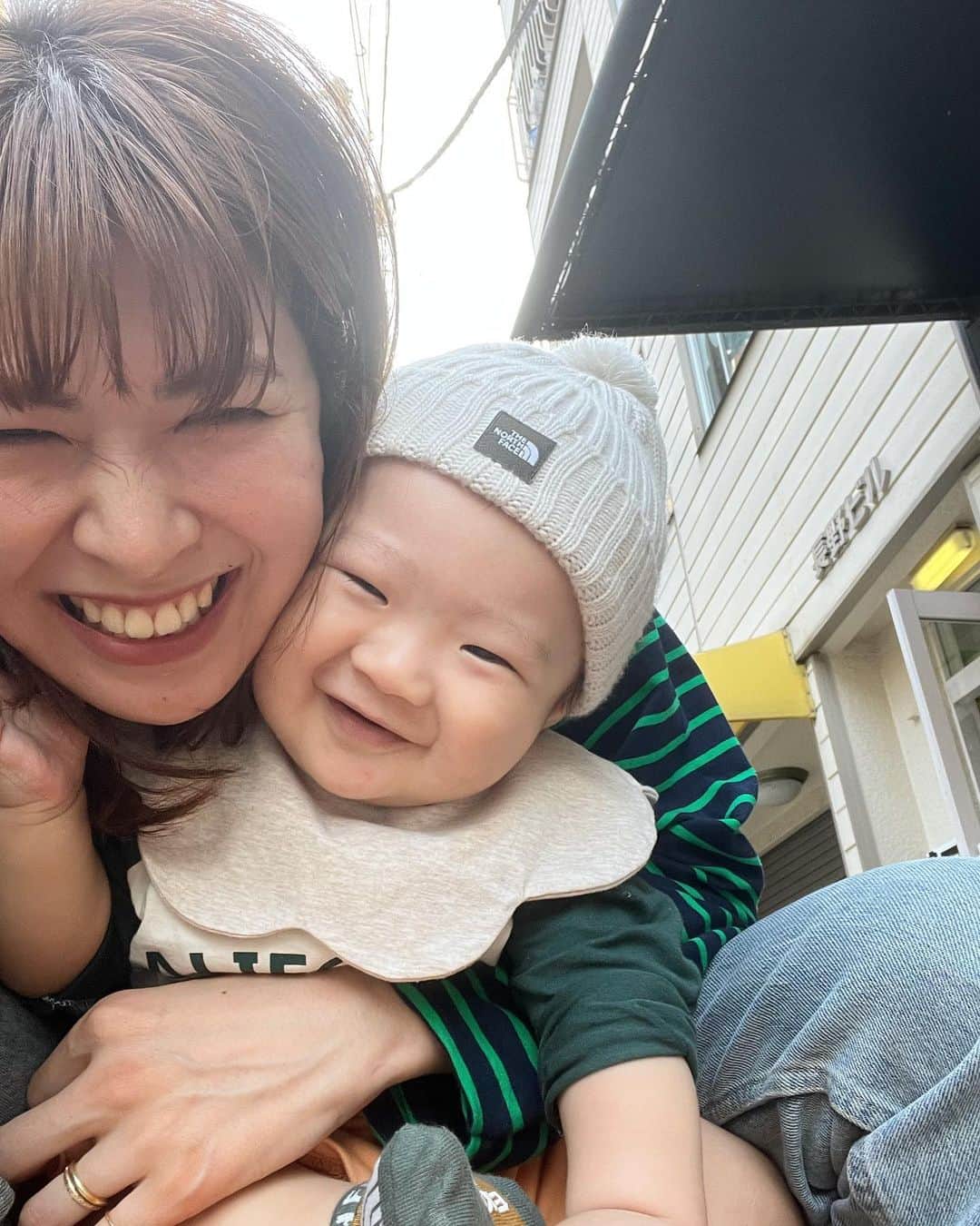のインスタグラム：「. 一緒にコーヒー飲みにいく友達できて嬉しい☕️👦🏻🤝 ( 悪さしかしないともだち😏🤜🏼w )」