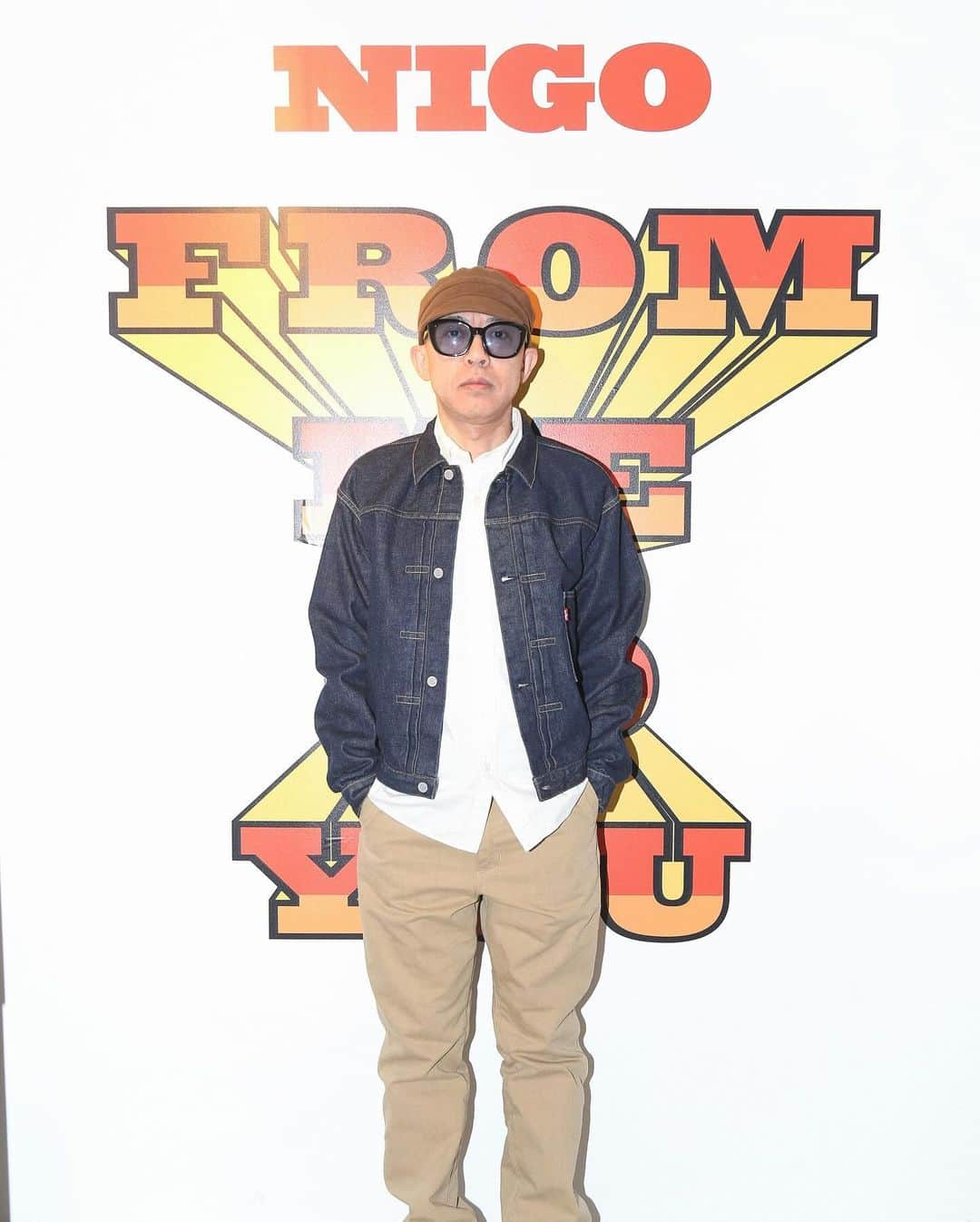 Levi’sのインスタグラム：「Levi’s joined @joopiterofficial to celebrate the auction preview opening of From Me To You, a curation from the personal archive of NIGO, hosted by @pharrell and @nigo in NYC. Guests received commemorative custom vintage Levi’s denim jackets as a special thank you.  Featured in From Me To You are rare vintage Levi’s 501XX denim for auction ending Nov 16 on JOOPITER.com」