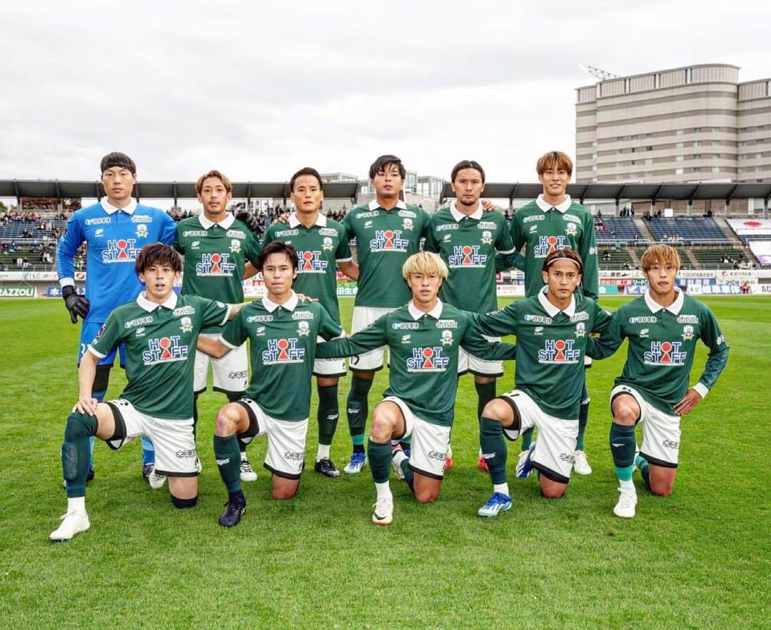 ＦＣ岐阜のインスタグラム：「. MATCH PHOTO📸 vs カマタマーレ讃岐  #fcgifu #FC岐阜 #MOVEYOURHEART」