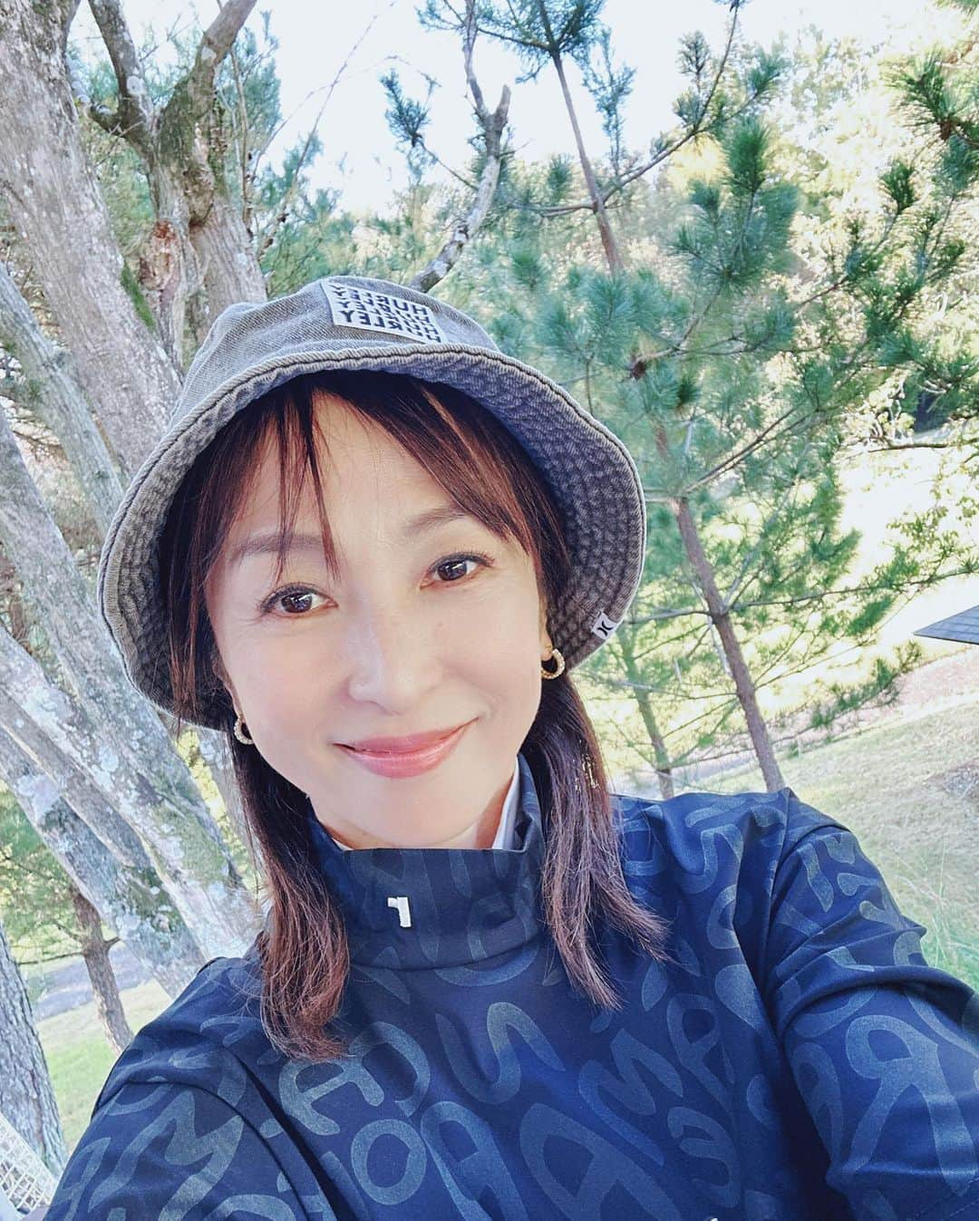 かとうれいこさんのインスタグラム写真 - (かとうれいこInstagram)「秋golfもラスト⛳️🍂  レノマゴルフでボーイッシュでした♪  @renoma_golf_jp  #ゴルフ #冬がはじまるよ」11月13日 12時33分 - katoreiko_official