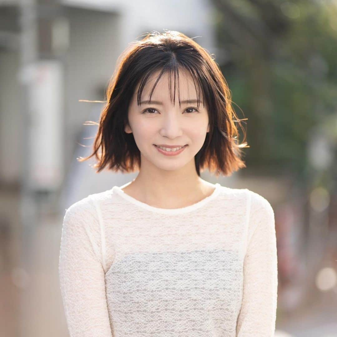 入来茉里さんのインスタグラム写真 - (入来茉里Instagram)「new 宣材写真 ホリプロ公式HPも新しくなりました。 何枚目が好きですか😊？？  photo by👏 @r.ph0923   控えているお仕事を頑張る この冬⛄ 皆さんにはもう少ししたら 素敵なお知らせが出来るはず、、 待っててね。  寒くなって来たので 体調には気をつけましょ🍂  #宣材写真 #photo #photography」11月13日 12時47分 - iriki.mari_official