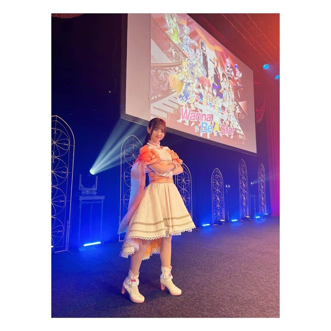 田中美海さんのインスタグラム写真 - (田中美海Instagram)「2023.11.12🌟🧡💙  『劇団シリウス主催 合同音楽公演 in 豊洲PIT ～Wanna Be A Star～』  ラモーナ・ウォルフ役で出演させていただきました！  ワールドダイスターの初ライブイベント！🎉 銀河座の『プラネタリウム・レヴュー』 暦さんとのデュエット『情熱リベレイション』 そして全員曲初披露の『夢のステラリウム』 色違いの衣装も可愛かったですね…！ 私は滅多に着ないオレンジカラー🧡新鮮！  鳥部さんともたくさんお話しできて嬉しかった…☺️二人で支え合い、頑張りました！👏  そして皆さんのアツイ声援！ペンライト！ ありがとうございました！！ またこうしてライブができますように…！ そして次は全員揃って！！！  引き続き、ワールドダイスター、ユメステの応援をよろしくお願いいたします💫  #ワールドダイスター #ユメステ #WDS_WBAS #サリーちゃんからラモさんもらた ！！」11月13日 13時10分 - minazou_in_sta