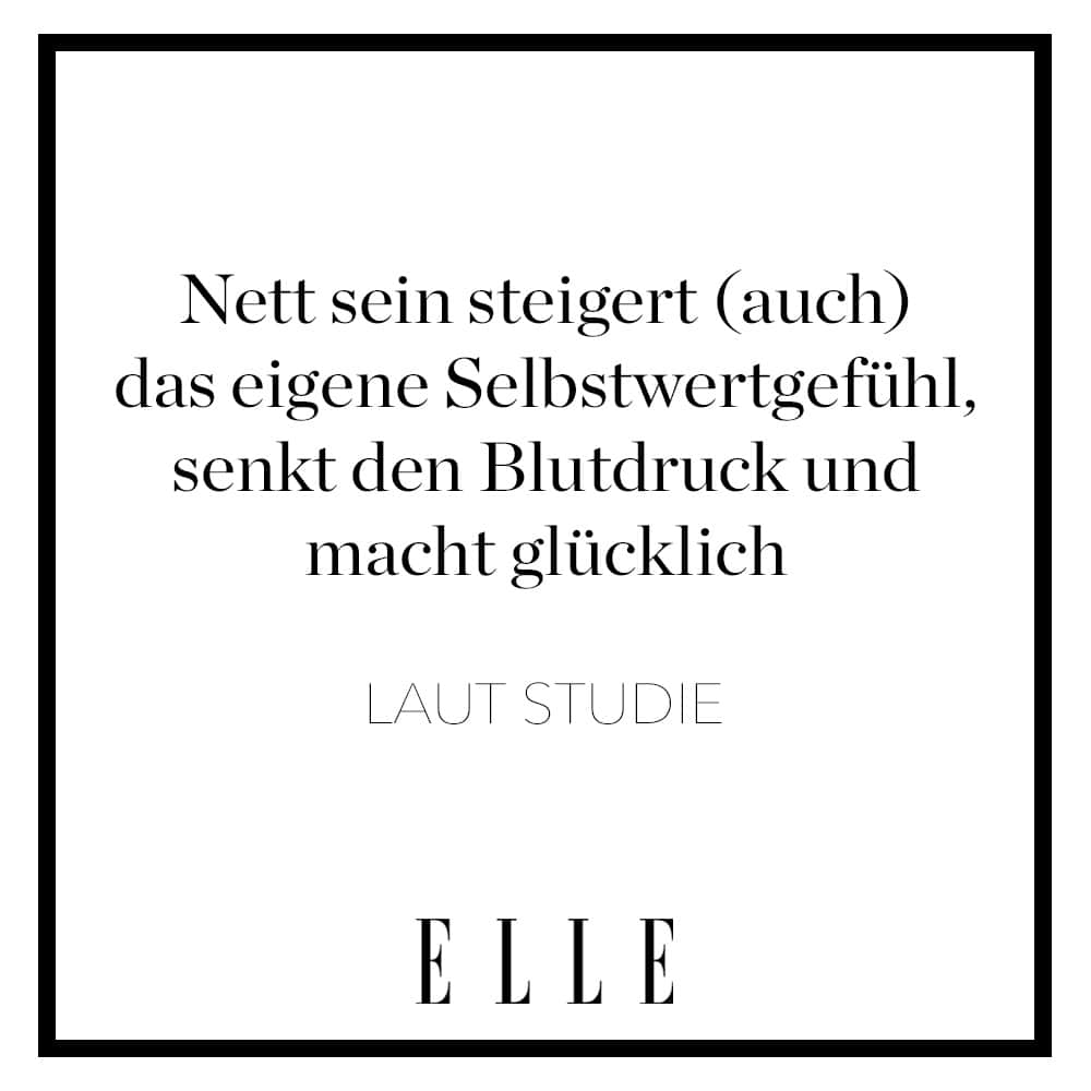 ELLE Germanyのインスタグラム：「Heute ist Weltnettigkeitstag! Gut gemeinte Gesten lohnen sich aber auch sonst, wie diese Studie aus dem „Journal of Experimental Psychology: General“ beweist. Wann haben Sie jemandem das letzte Mal eine Freude gemacht? 🤍  #weltnettigkeitstag #freundlichkeit」