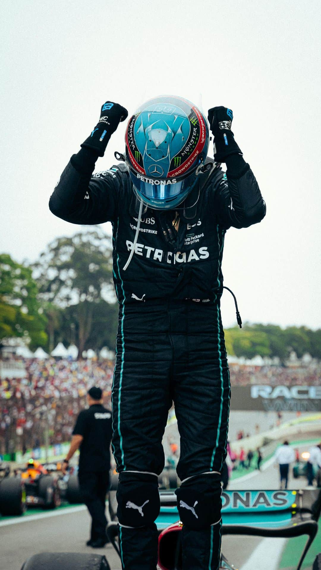 MERCEDES AMG PETRONASのインスタグラム：「An unforgettable day. ❤️ One year since @georgerussell63’s first @f1 win. 🏆🎉」