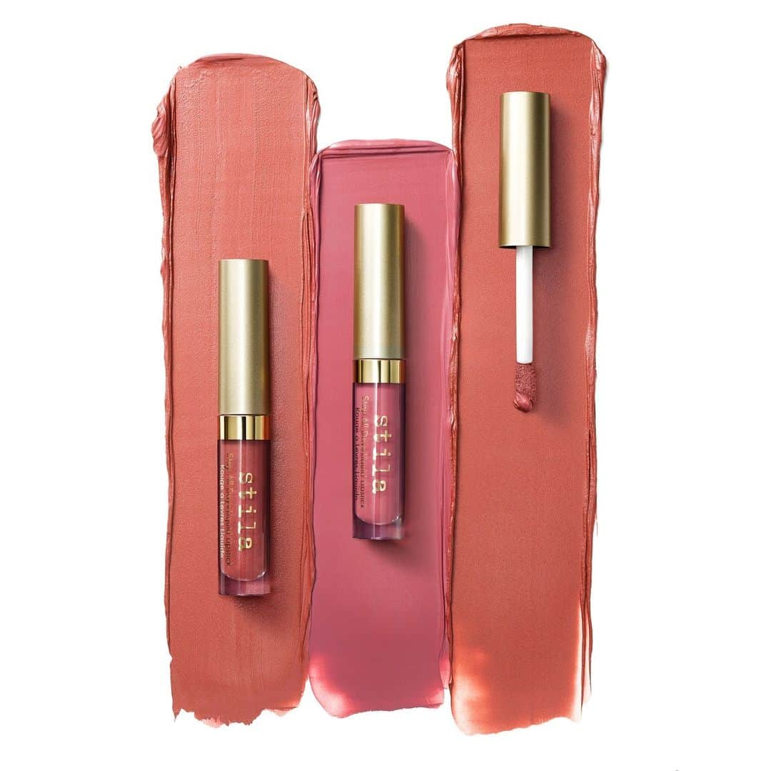 Stila Cosmeticsのインスタグラム：「The ultimate gift for any lip lipstick lover 😉⁠ ⁠ You can’t go wrong with the Cool & Collected Stay All Day Liquid Lipstick Set -- two deluxe-size, universally-flattering shades stay put all day…and night. Featuring shades Patina and Miele Shimmer. ⁠ ⁠ #Stila #StilaCosmetics #HolidaySet #GiftSet #LiquidLipstick⁠」