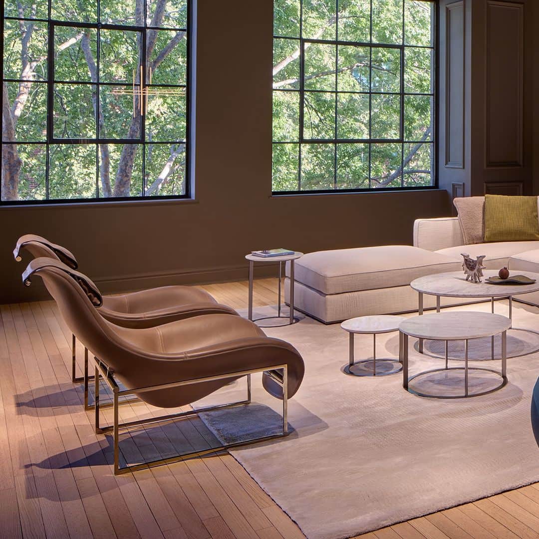 B&B Italiaのインスタグラム：「B&B Italia is proud to announce the opening of its New Flagship Store in Washington D.C., USA.  Nestled in the heart of Georgetown's Design District at 3330 M St NW, designer lovers will be able to experience B&B Italia’s designs.  Washington D.C. Store represents the first important opening for the group in the US market in 2023. Starting from late Autumn, B&B Italia will inaugurate five stores in the main cities of the US, with forthcoming openings in Miami, New York City and Boston in order to consolidate its presence in an important reference market.  #bebitalia #design #WashingtonDC #USA」