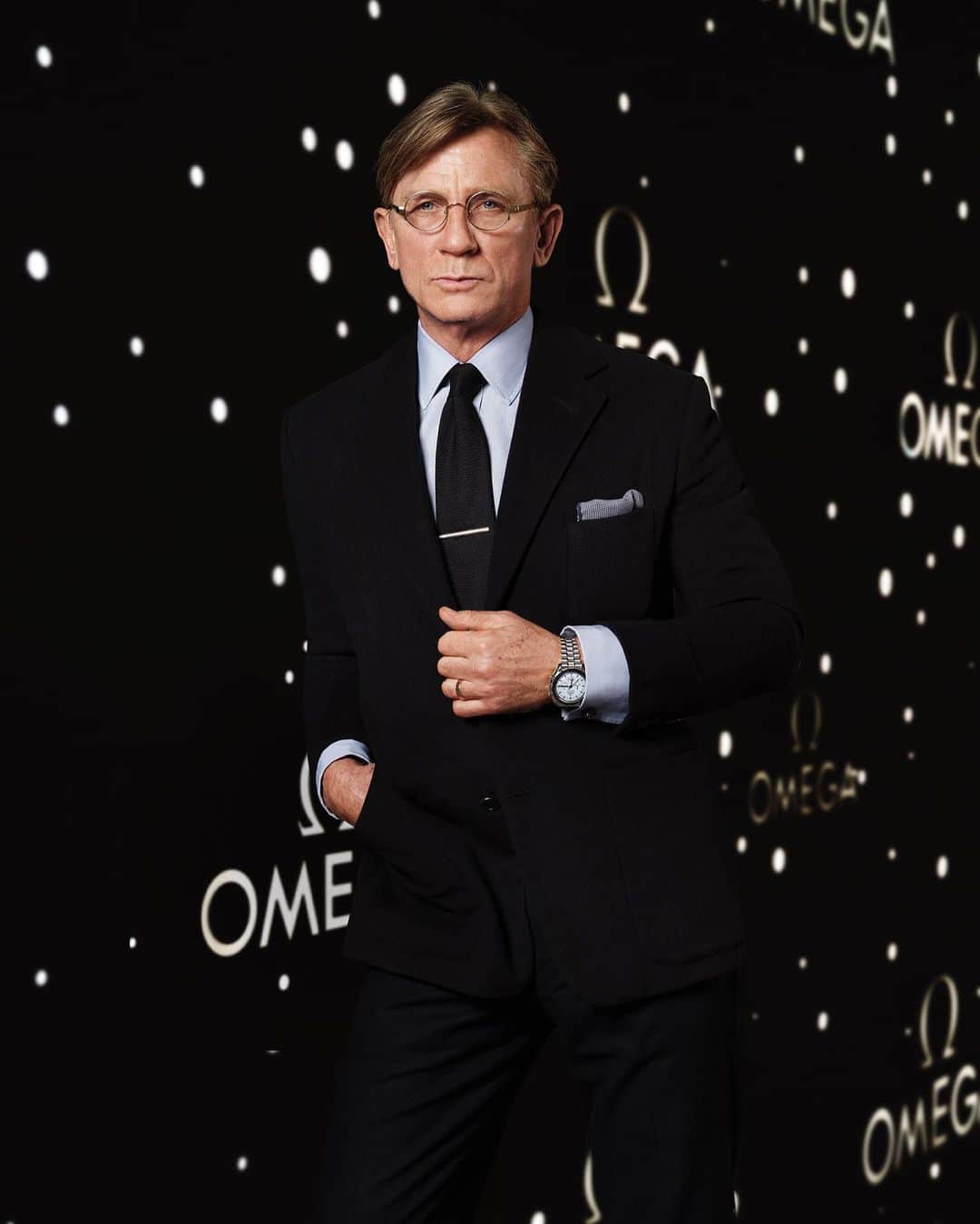 オメガのインスタグラム：「A pleasure to welcome our friend and global brand ambassador Daniel Craig to our Planet OMEGA event in New York.   #OMEGA #DanielCraig」