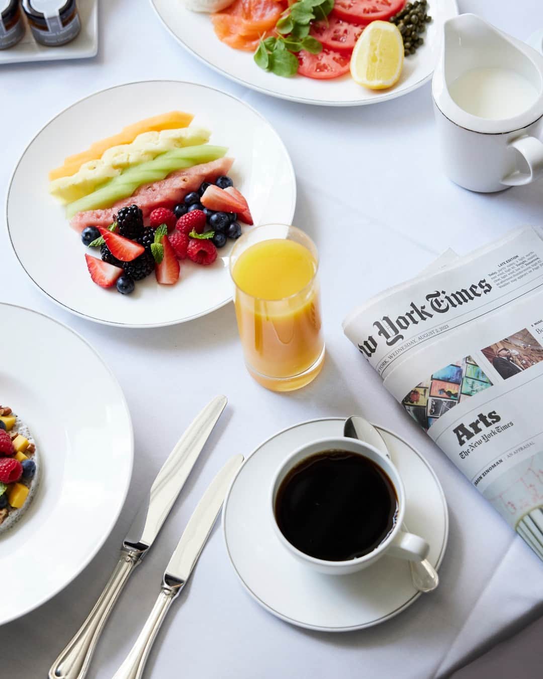 The Peninsula New Yorkのインスタグラム：「The french toast of the town is yours for the taking at Clement.  #thepeninsulanewyork #newyorkfoodie #nyceats #clementrestaurant」
