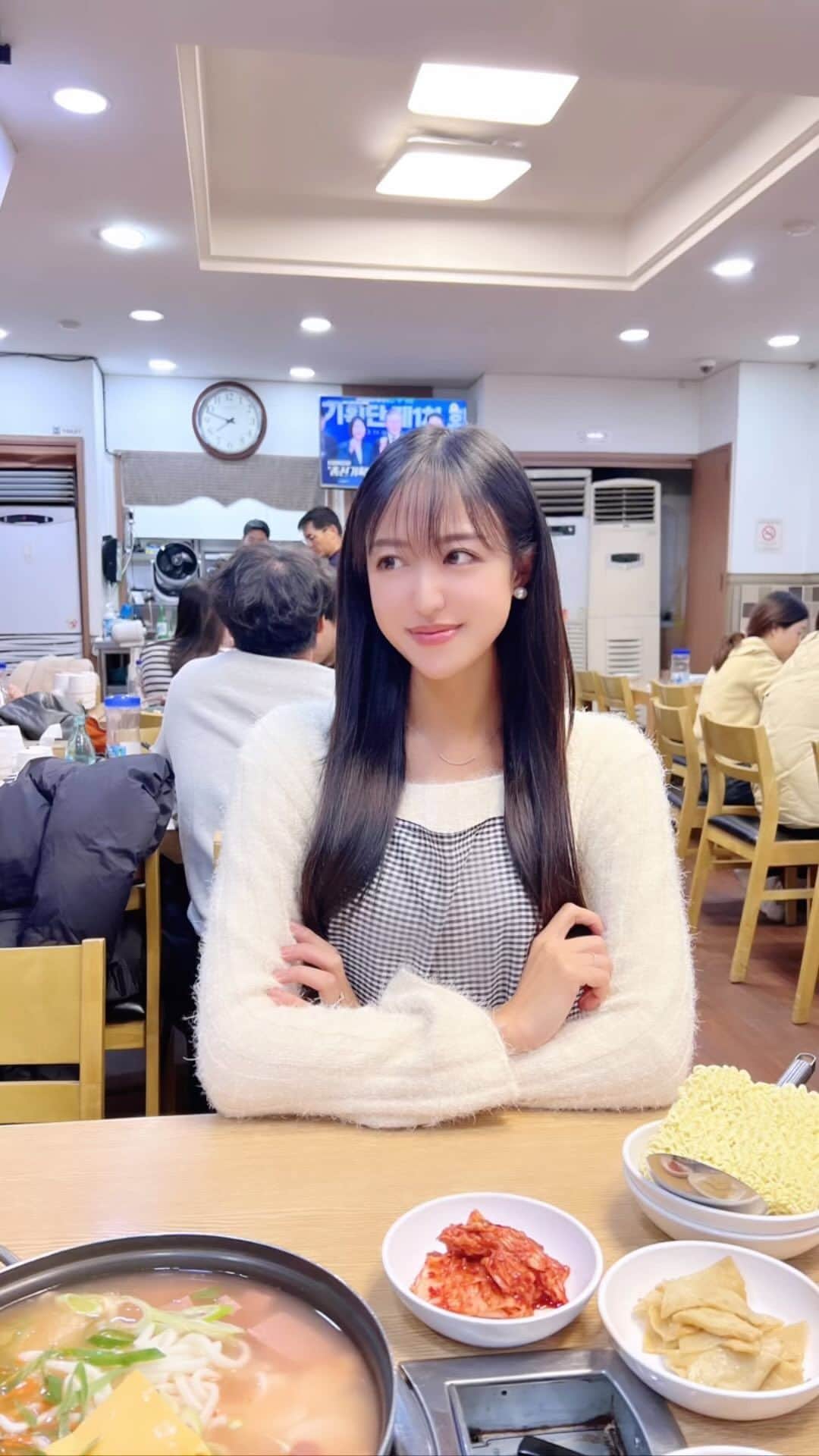 みなみのインスタグラム：「親友ちゃんと0℃の韓国🇰🇷 3日間で3キロ増えたニダ」