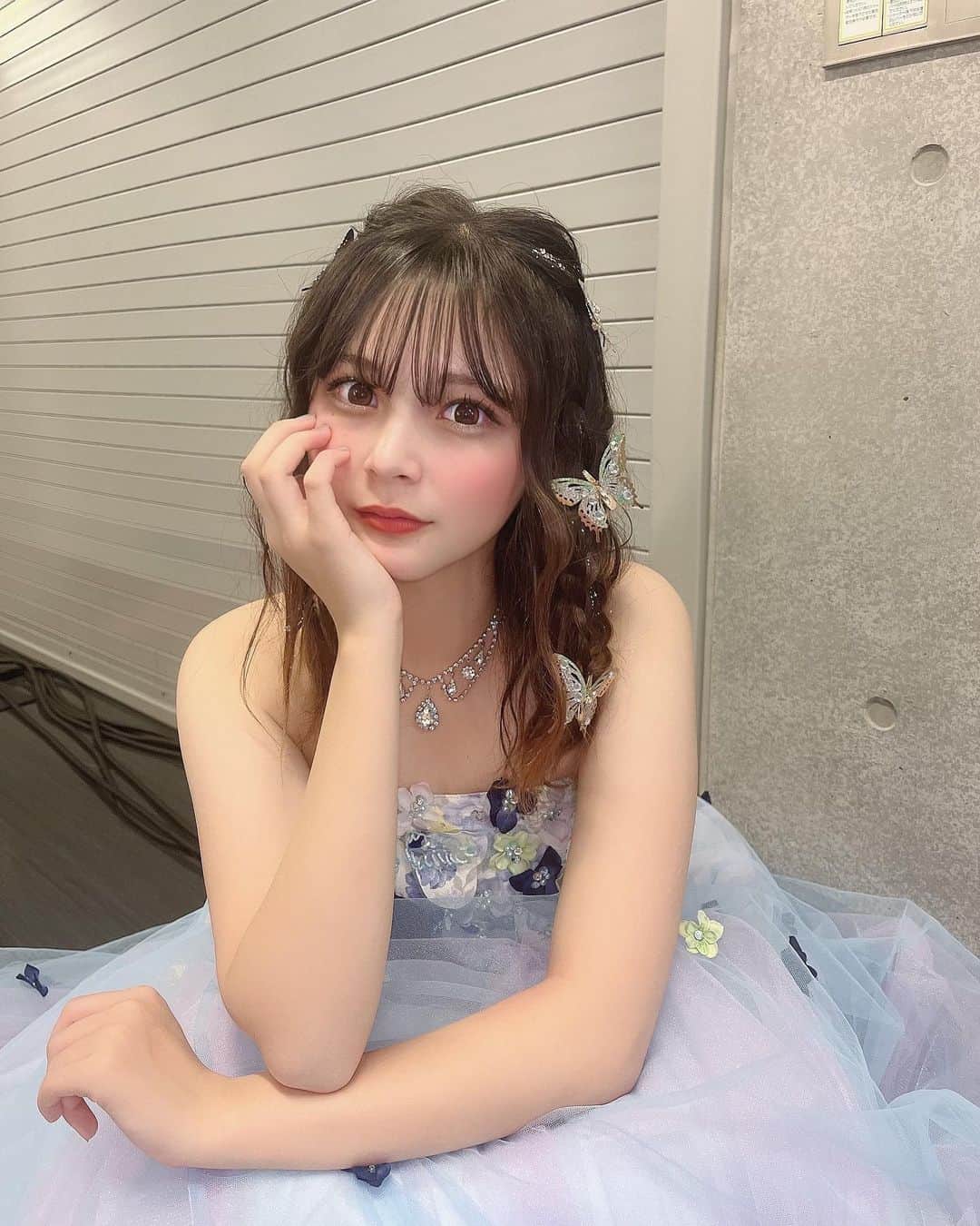 夏川メガンさんのインスタグラム写真 - (夏川メガンInstagram)「TGCteenwinter2023ありがとうございました！！  今回もsweet16委員会のメンバーであれけたのがとても嬉しかったです🥹  沢山名前呼んでくれたりありがとうございました😭 ほんとに楽しかったです💕  また、ステージに立てるように頑張ります(ง •̀_•́)ง   #tgcteenwinter2023  #sweet16委員会  #tgcteen  #ドレス  #高校2年生  #今日好きになりました」11月13日 17時20分 - _megann.282