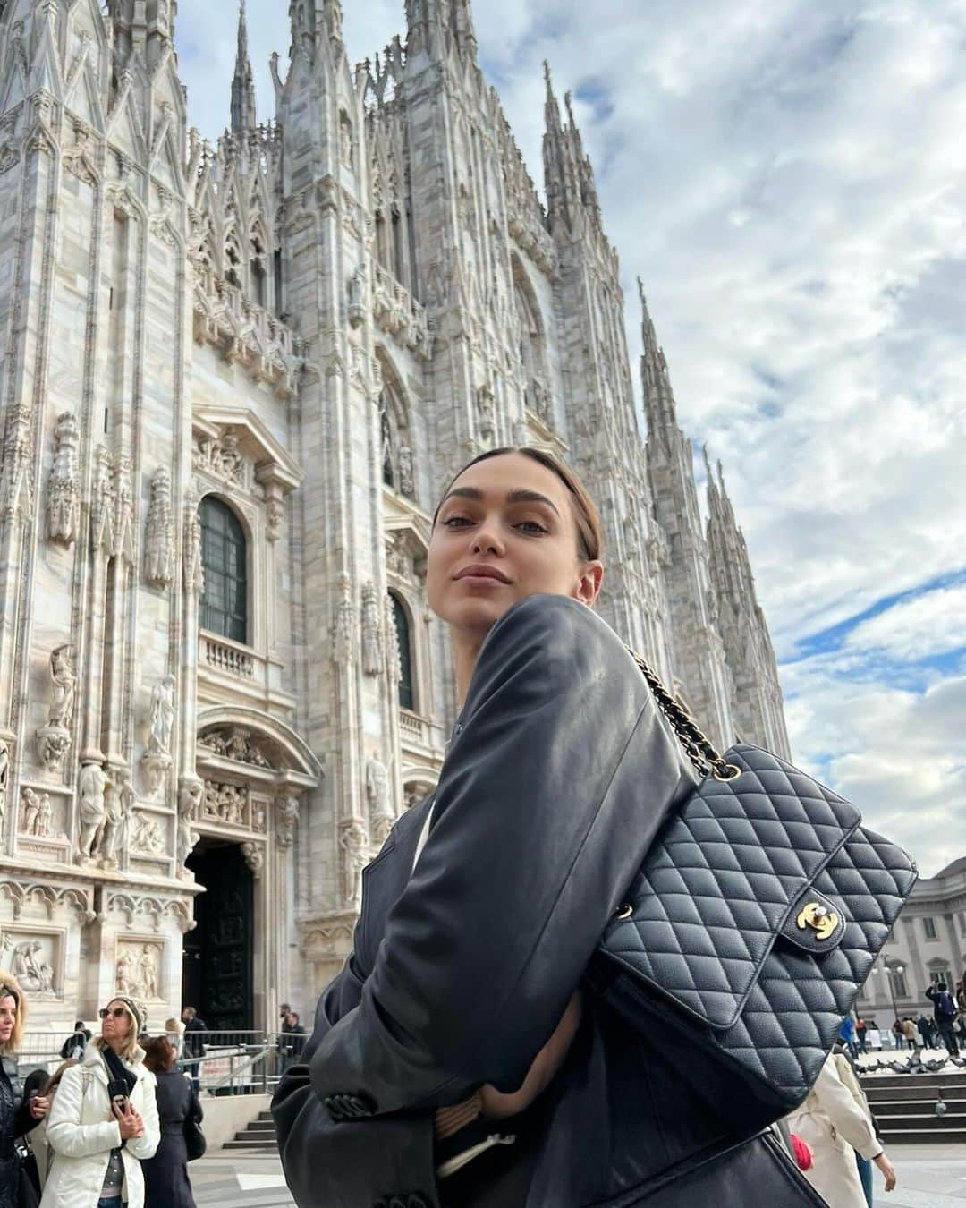 Zhenya Katavaさんのインスタグラム写真 - (Zhenya KatavaInstagram)「Milano 2023 💔 memories」11月13日 17時18分 - zhenyakatava