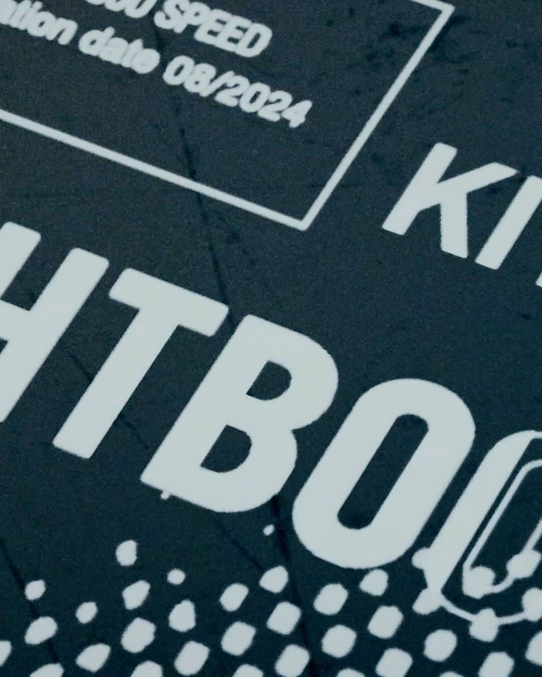 上野伸平のインスタグラム：「@tightbooth x @nikesb ダンクのサンプルが仕上がるまでなかなか時間がかかってしまって、ストリートのパート作るかどうかギリギリまで悩んだけど @ryuhei_kitazume のプロ根性を見せてもらいました。毎日のように撮影をこなした　@naoya_morohashi 、そして @shingo_ogura 、アディショナルで手伝ってくれた　@secretcut 、モーショングラフィックスの @tomoyuki_kujirai そしてサウンドトラックは　@_yo.an_ 、スチールの @nobuo_iseki 皆んなお疲れ様でした🤝 フルバージョンは　@nikesb のYouTubeからぜひチェックしてください。 ph @changsu_____」