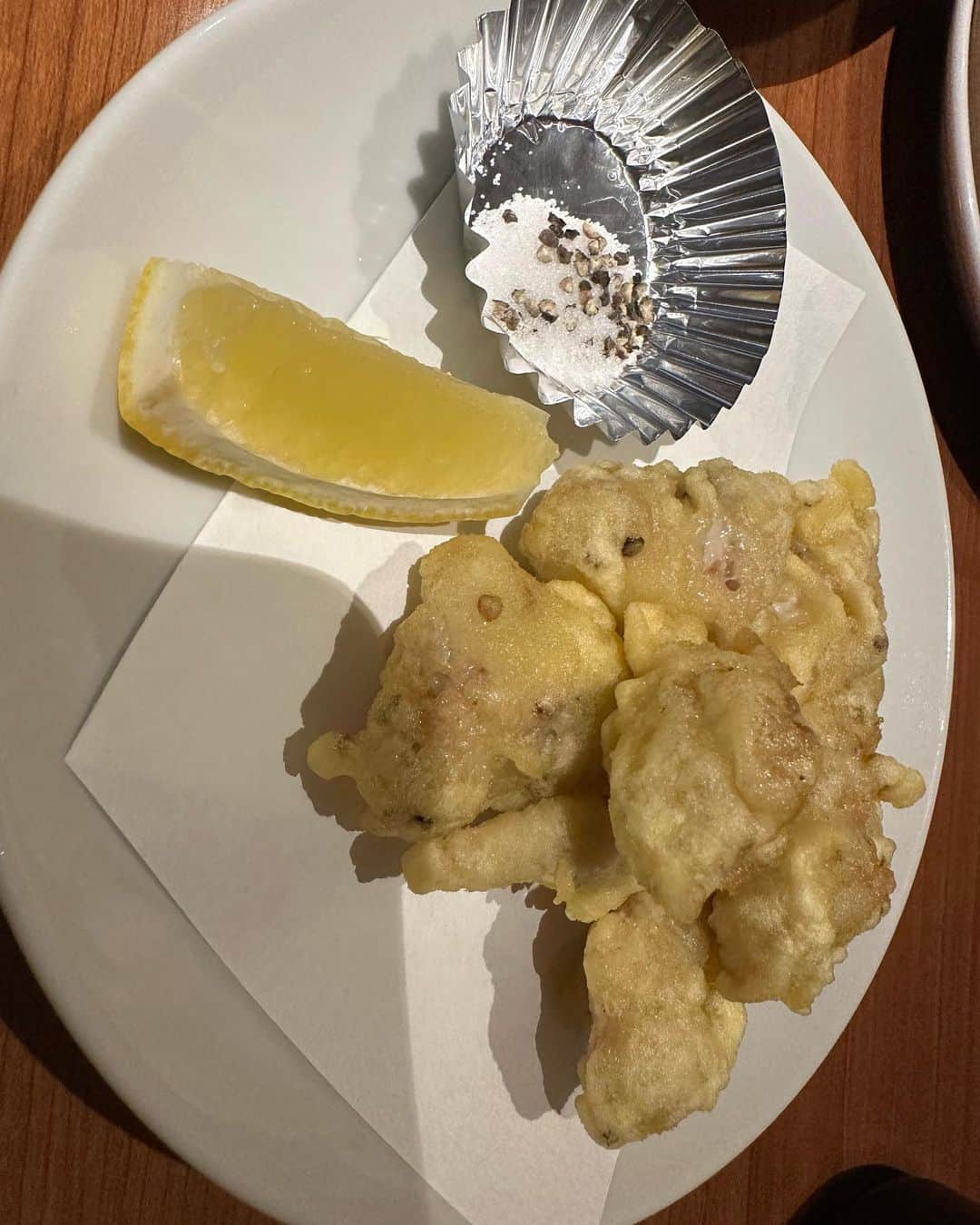 春日潤也さんのインスタグラム写真 - (春日潤也Instagram)「最近の揚げ物❤️ カキフライ 春菊天そば 上ミノ天 海鮮ミックスフライ 鯵南蛮 カキフライ  #揚げ物 #揚げ物大好き  #カキフライ #春菊天そば  #上ミノ天ぷら  #鯵南蛮  #唐揚げ いつも写真撮り忘れる」11月13日 17時52分 - junya_kasuga