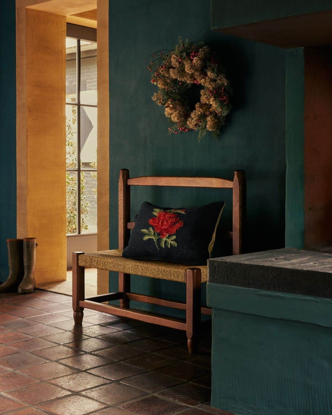 Zara Homeのインスタグラム：「CHRISTMAS • Welcome to the magical season. Find out the entire Christmas Collection at zarahome.com」