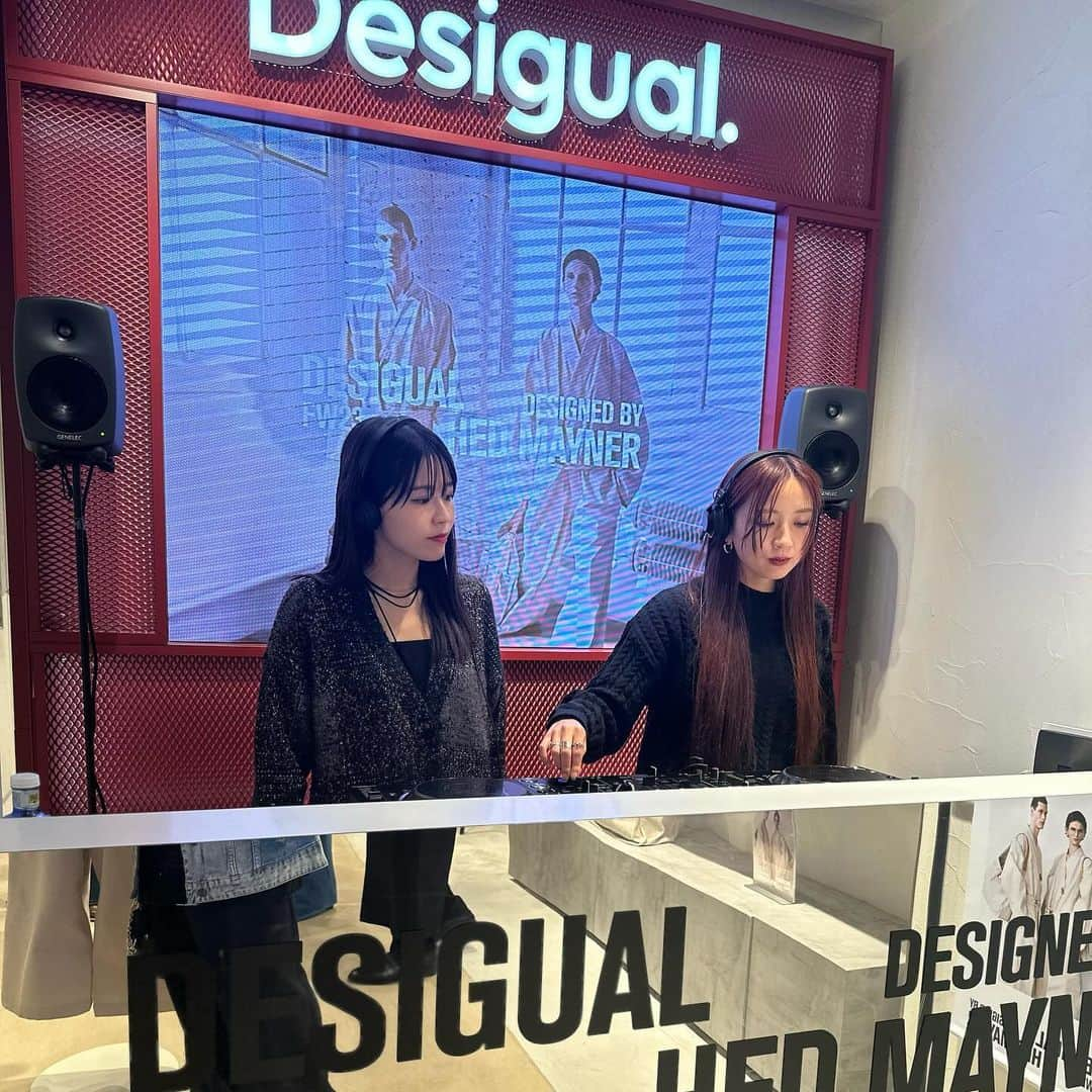 poledancer RYOTAさんのインスタグラム写真 - (poledancer RYOTAInstagram)「Desigual × HED MAYNER コラボレーションコレクションのグローバルローンチイベントにお邪魔してきました:]  📍 @desigual #DesigualxHedMayner #PR」11月13日 19時02分 - kogepiii