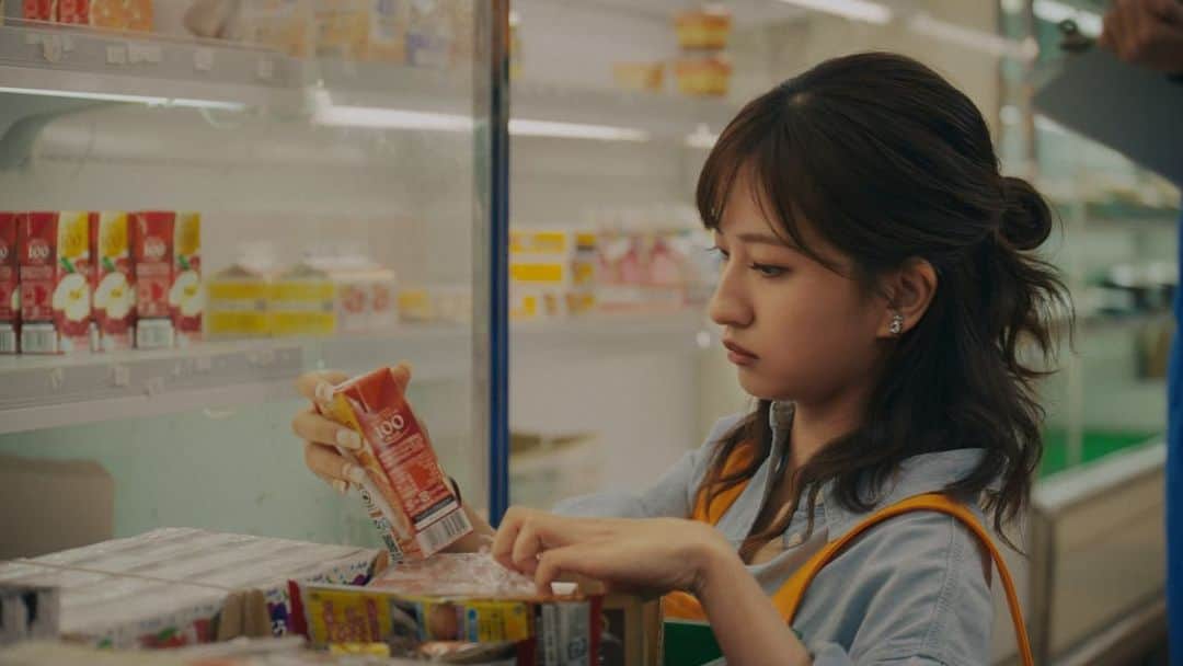 斉藤里奈さんのインスタグラム写真 - (斉藤里奈Instagram)「📣私が出演する、YouTubeドラマシリーズ「東京彼女」11月号ヨーコ編『たのしいひとり』第二話が公開されました！ ぜひ、チェックしてください！😽  https://youtu.be/I-_2X5sBVto?si=o2-ggWSBk5MR0Jzt （東京彼女は毎週月曜日更新）  #東京彼女 #たのしいひとり #三戸なつめ #大友律 #湯川ひな #細井じゅん #斉藤里奈 #井上康平」11月13日 19時21分 - rina_pyonpyon