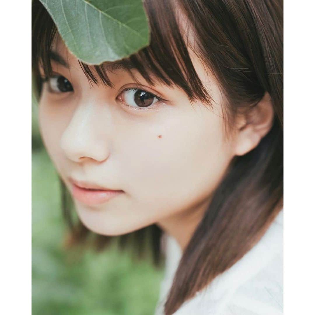 川﨑帆々花のインスタグラム：「. 🪿🌿」