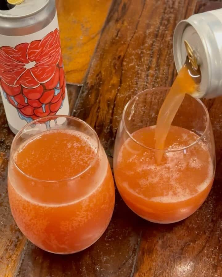 福吉真璃奈のインスタグラム：「Craft Beer🍻🫀🍊」