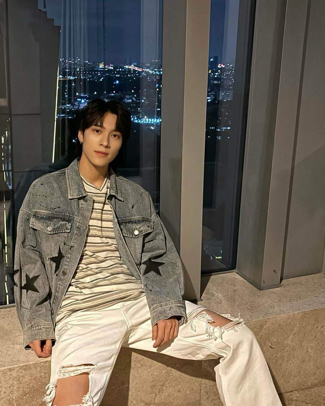 ヘンドリー（HENDERY）のインスタグラム：「😝」