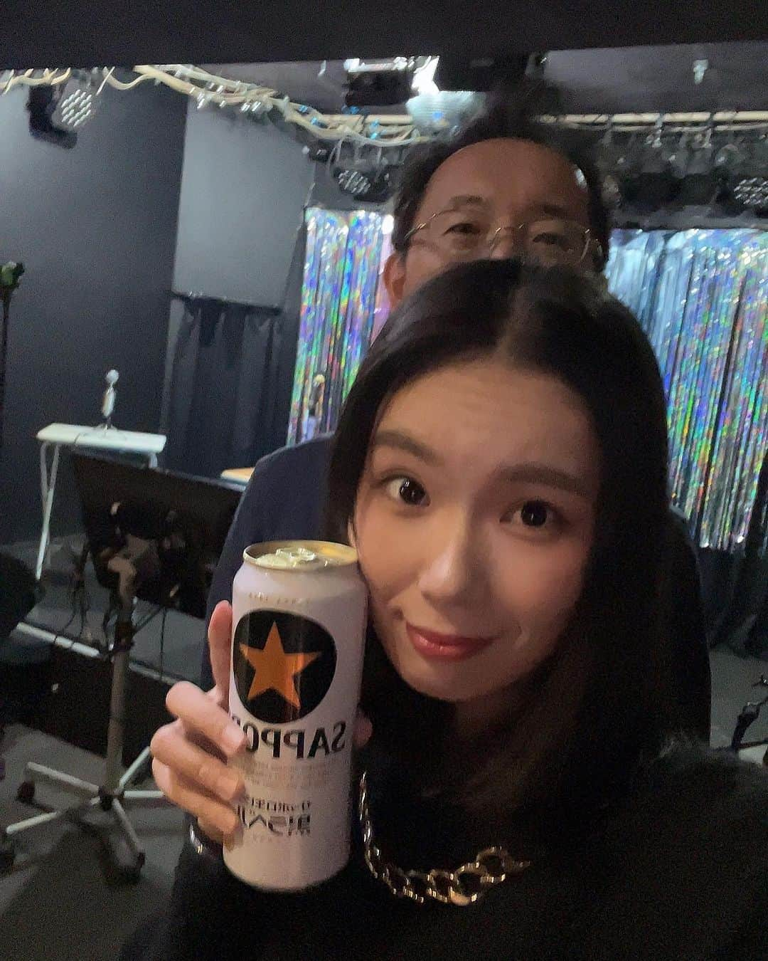 松嶋雛乃のインスタグラム：「さぁむくなってきやした😖🍃 そんな夜はラジオ『IxCトレイン』📻 この後20時30分から始まります！ 今日のテーマは【スピルバーグ作品第2弾】🎥 ツイキャスでも生配信します！ お楽しみに〜🌼  過去ラジオ▶︎http://fmcube.tokyo/23ixc.html ツイキャス▶︎ https://twitcasting.tv/muserinfo.php?mode=view&tuser=c:fmcubetokyo#fullscreen  ・  #ラジオ  #神田  #FMキューブ  #イクシートレイン  #スピルバーグ  #映画好き集まれ   ・  #役者 #女優 #俳優 #IxC #イクシー #松嶋雛乃 #むかい誠一 #謎D」