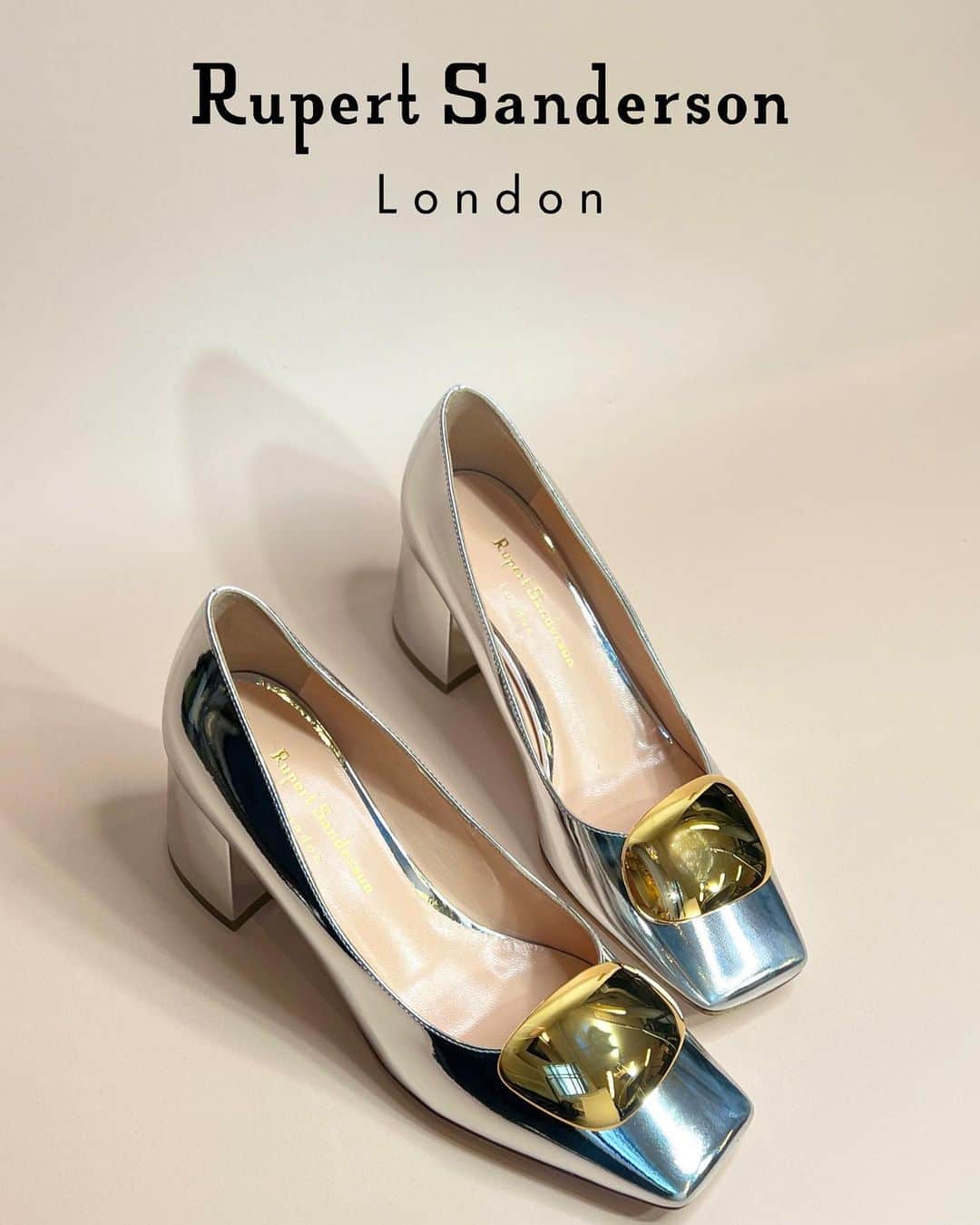 ルパートサンダーソンのインスタグラム：「Back by popular demand, the highly-coveted Naxos Cromato is now available in-store and online. As a standout style of the season, Naxos has gathered quite a following, so form an orderly queue!」