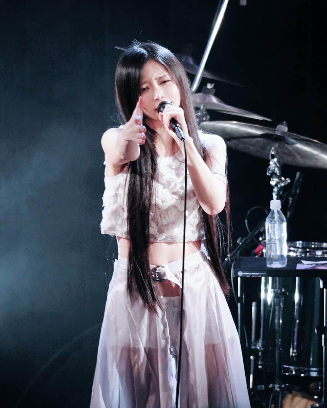 +α/あるふぁきゅん。さんのインスタグラム写真 - (+α/あるふぁきゅん。Instagram)「#ハロアル10 final TOKYO  改めまして、どうも有難う　6都市でのことずっと覚えているしこれからも出逢って欲しいです　お疲れ様でした！  興奮したまま次回は横浜です！また会おう  #livephotography  #livephoto #あるふぁきゅん  #ふぁっきゅん」11月13日 20時41分 - 10alfa10alfa10