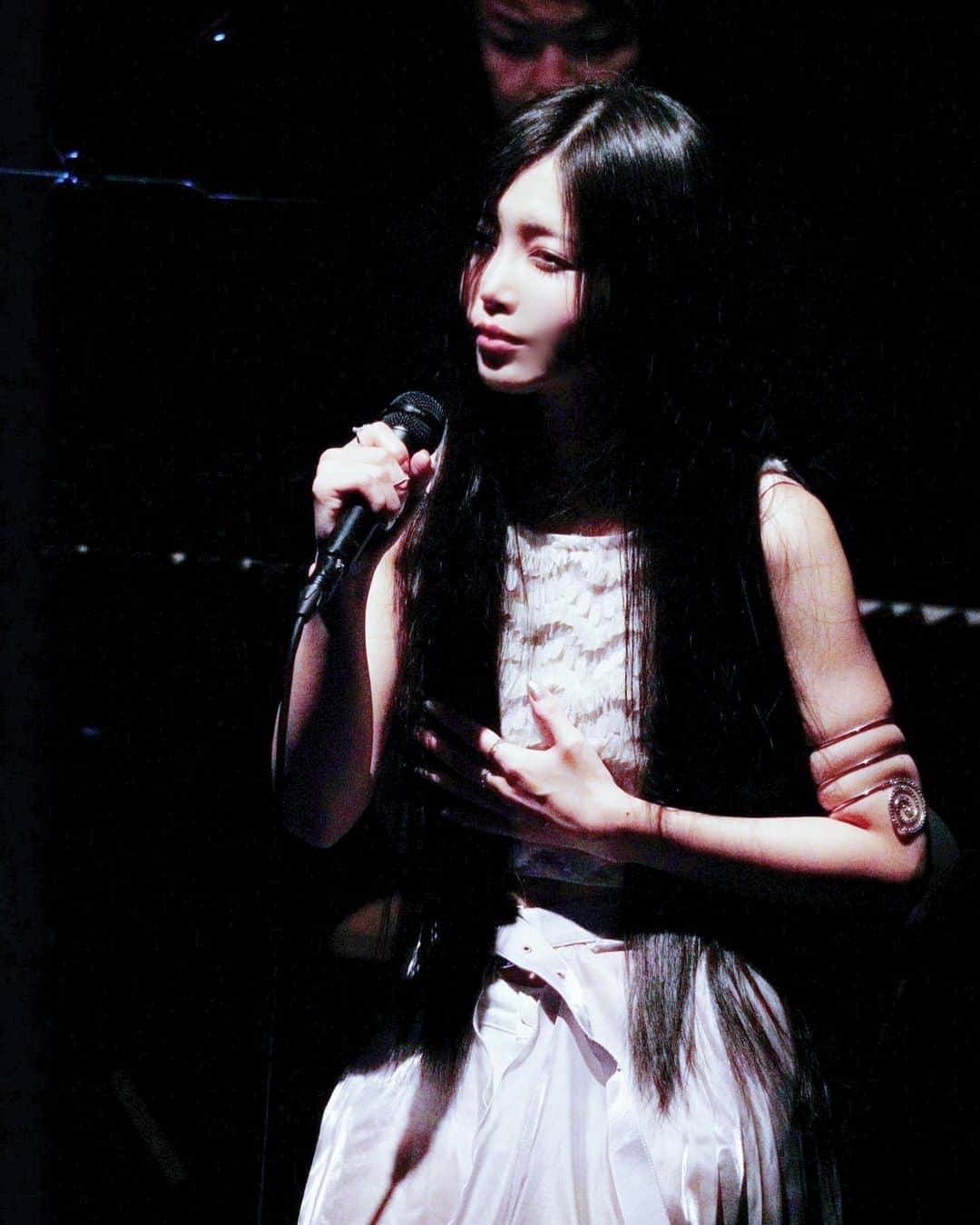 +α/あるふぁきゅん。さんのインスタグラム写真 - (+α/あるふぁきゅん。Instagram)「#ハロアル10 final TOKYO  改めまして、どうも有難う　6都市でのことずっと覚えているしこれからも出逢って欲しいです　お疲れ様でした！  興奮したまま次回は横浜です！また会おう  #livephotography  #livephoto #あるふぁきゅん  #ふぁっきゅん」11月13日 20時41分 - 10alfa10alfa10