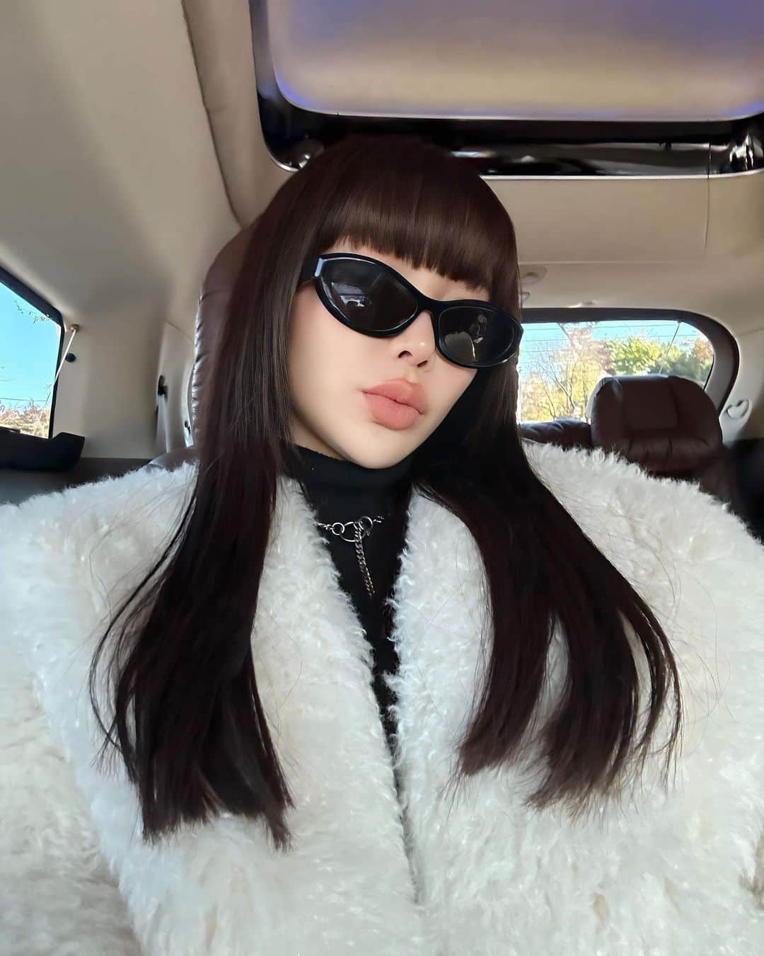 梯真奈美のインスタグラム：「たくさん移動してたくさん歩いた韓国出張🇰🇷  数年振りの韓国は今までとは違う 新しい視点と発見でいっぱいで 得るものが本当に多かったの♡  色んな世界観や価値観、思考を 吸収できる時って本当に楽しい♡  何事も柔軟に、柔軟に。」