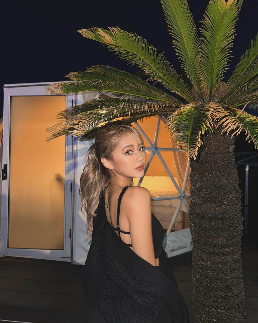 のインスタグラム：「ポニテオミすき？？」