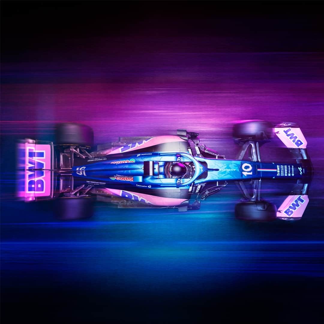 HYPEBEASTさんのインスタグラム写真 - (HYPEBEASTInstagram)「@palaceskateboards and @kappa continue the Las Vegas streetwear x F1 collaborations with @alpinef1team.⁠ ⁠ For @f1 Las Vegas, the Palace Kappa collection introduces skate and streetwear to the BWT Alpine F1 team, in a 10-piece apparel lineup. Highlight items include both a pit jacket and a rain jacket, while highly popular top-and-bottom tracksuits – synonymous with Palace – are available in vibrant black and blue with pink accents. The drop also includes dual-branded hoodies and tees, as well as @newera 9FIFTY curved brim driver caps. ⁠ ⁠ As for the race, both Alpine drivers @pierregasly and @estebanocon will don the collaboration on their custom-made racesuits, as they drive their unique Palace-liveried A523 car made exclusively for the Las Vegas Grand Prix.⁠  The offering is scheduled to release through an exclusive pop-up at The Venetian Las Vegas on November 16. Afterward, the capsule will launch in-store and online beginning November 17 on Palace's official webstore, followed by a drop in Japan and via WeChat on November 18.  What do you think of this collection: best of the F1 LV collaborations? Sound off in the comments below.⁠ Photos: Dominic Marley for Palace Kappa x BWT Alpine F1 Team」11月13日 21時00分 - hypebeast