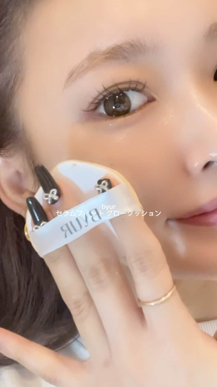 高田茉実のインスタグラム：「make up🩷テーマちゅるちゅる  鬼のすっぴんからスタートだけど eyelash @__shiharu  contact lens @bambi_angelcolor  でごまかしㅋㅋ」