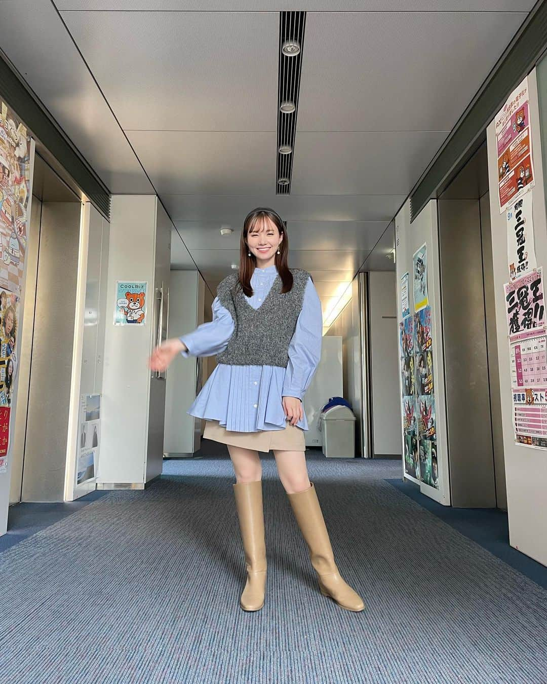 マーシュ彩さんのインスタグラム写真 - (マーシュ彩Instagram)「ついこの間まで半袖でも大丈夫だったのに、、急に寒くなったんで服装難しいですよね🥲 体調には気をつけてくださいね！ #zip衣装」11月13日 21時04分 - ayamarshofficial