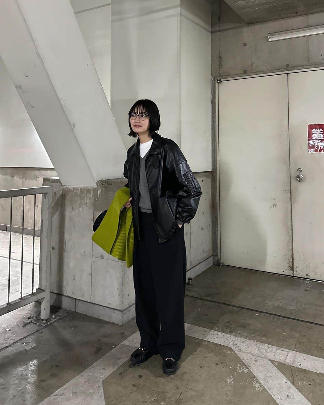 mahoさんのインスタグラム写真 - (mahoInstagram)「＊急に寒すぎル〜^_^ . #ootd#メンズライク#シティーガール#シティーボーイ#stevenalan#lacoste#ミリタリーコーデ#outfit#mensfashion#used#classystreetwear#freshfits#outfitoftheday#pauseshots#snobshots#military#cityboy#cityboyootd#whatwewear#whatwelike#pr @favclo.official」11月13日 21時12分 - mhpht_
