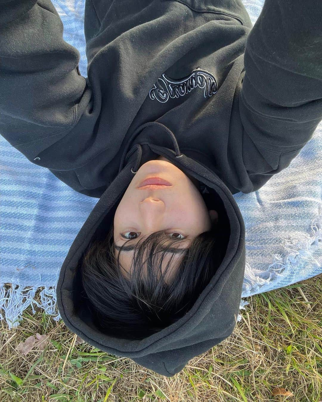 松下剛輝のインスタグラム：「やっと寒くなったね☀️ これから冬服着れるの楽しみ  Finally got cold . I’m looking forward to wearing winter clothes.」