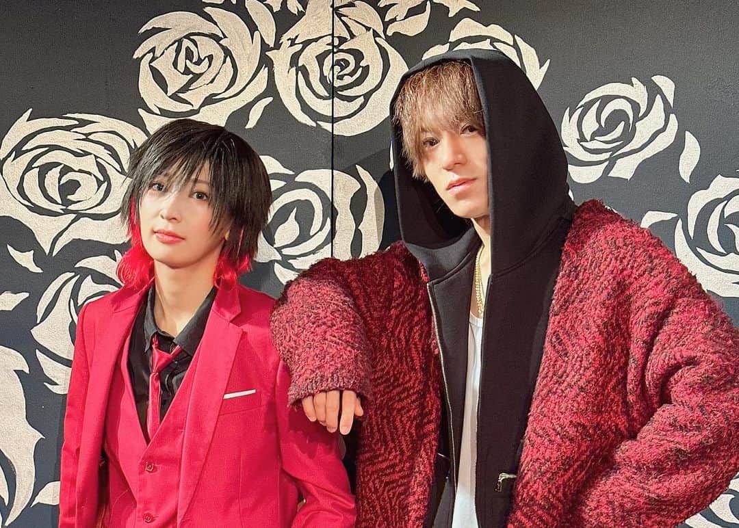 井坂仁美さんのインスタグラム写真 - (井坂仁美Instagram)「🤍  2023.11.1〜5 舞台「歌舞伎町シュガーナイト」」11月13日 21時16分 - hitomi_ankh
