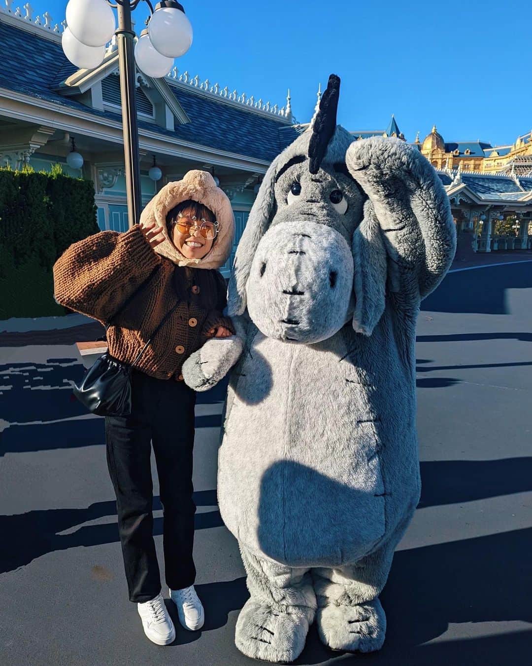 若槻千夏のインスタグラム：「今日Disneyに居た方たちは みなさん茨城県民って事でよろしいですね？  そして 私は陽キャって事でよろしいですね？  #茨城県民の日」